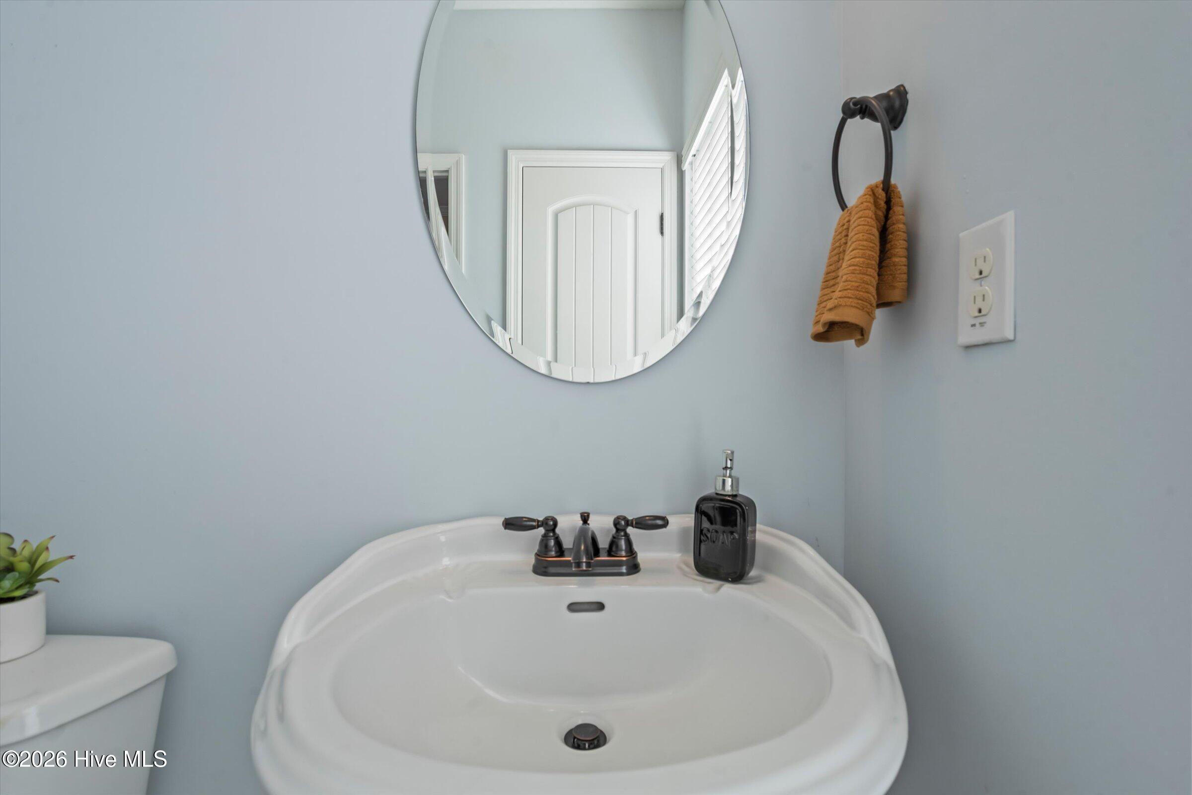5553 Connor Drive Property Photo 17