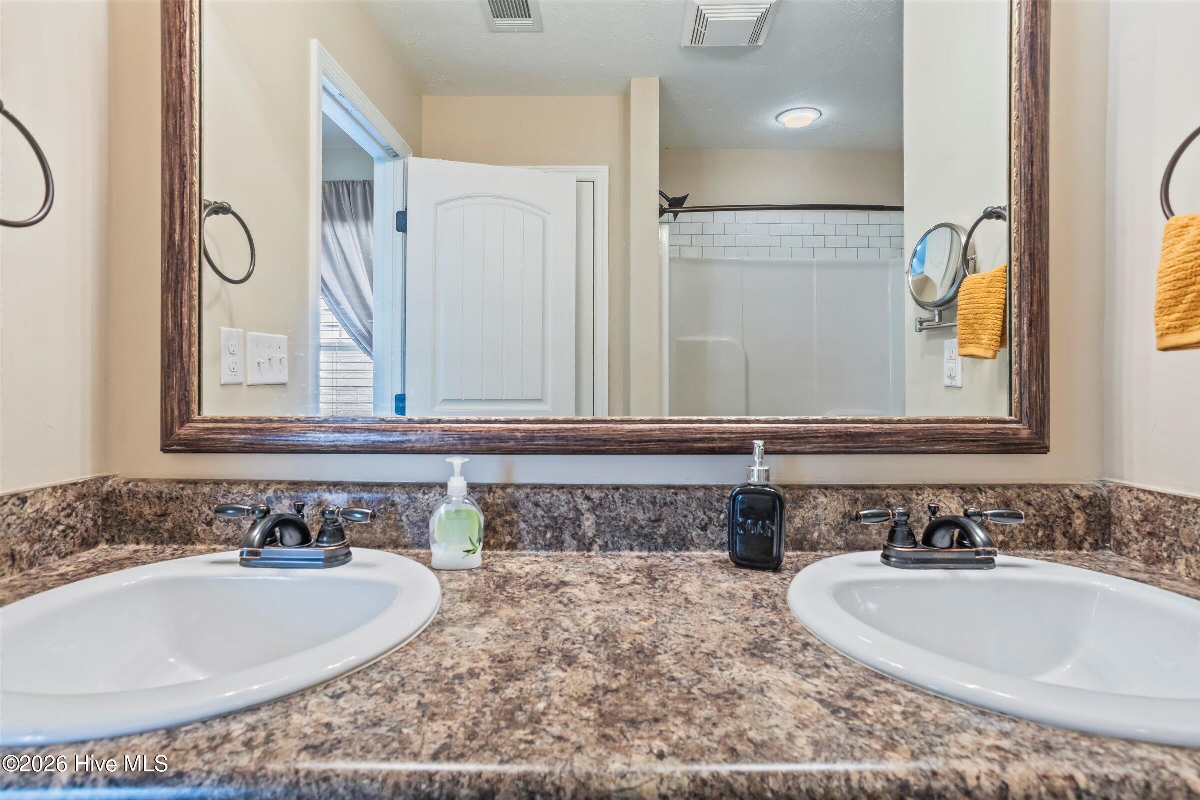 5553 Connor Drive Property Photo 31