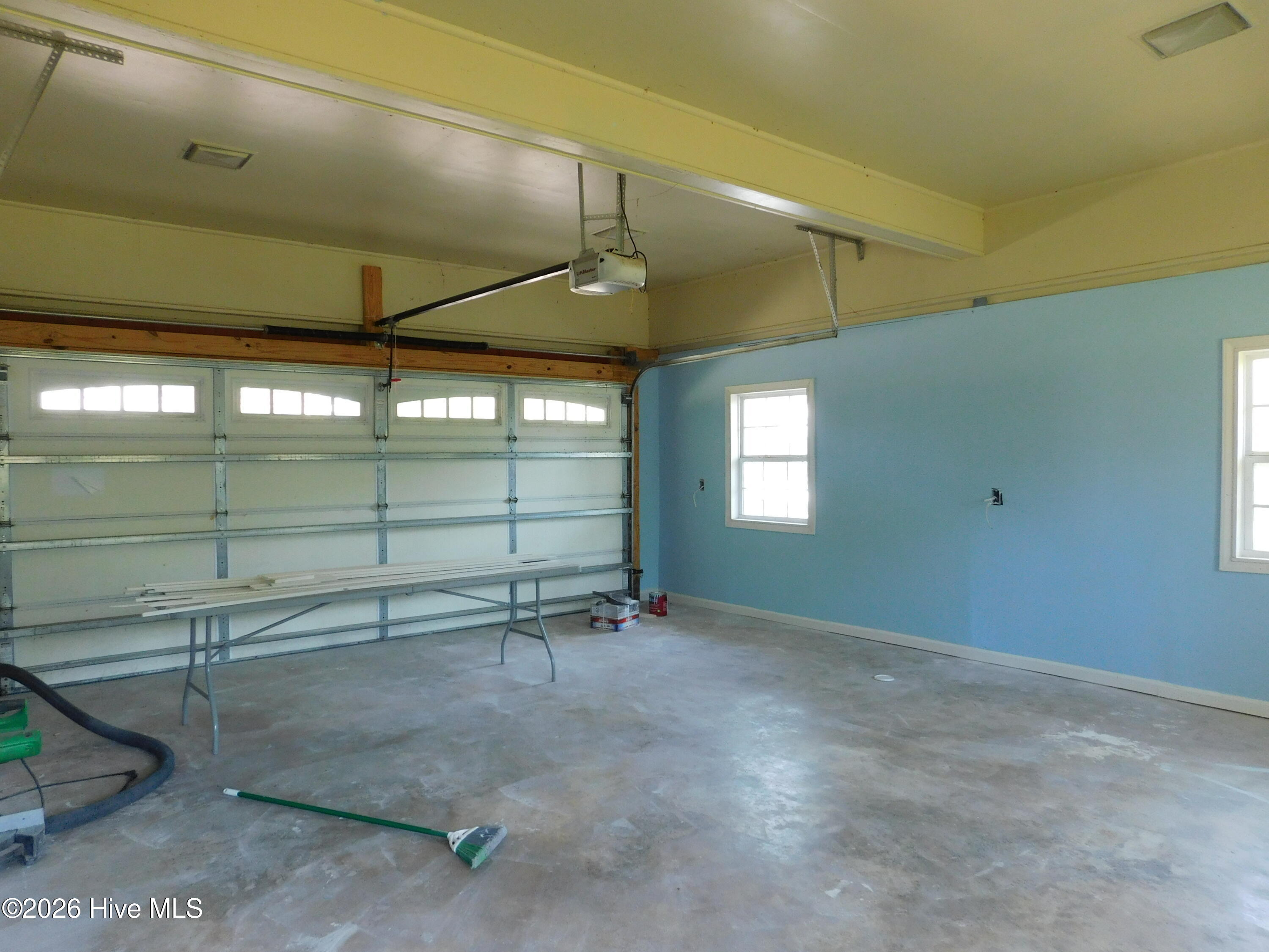 4925 Morton Road Property Photo 9