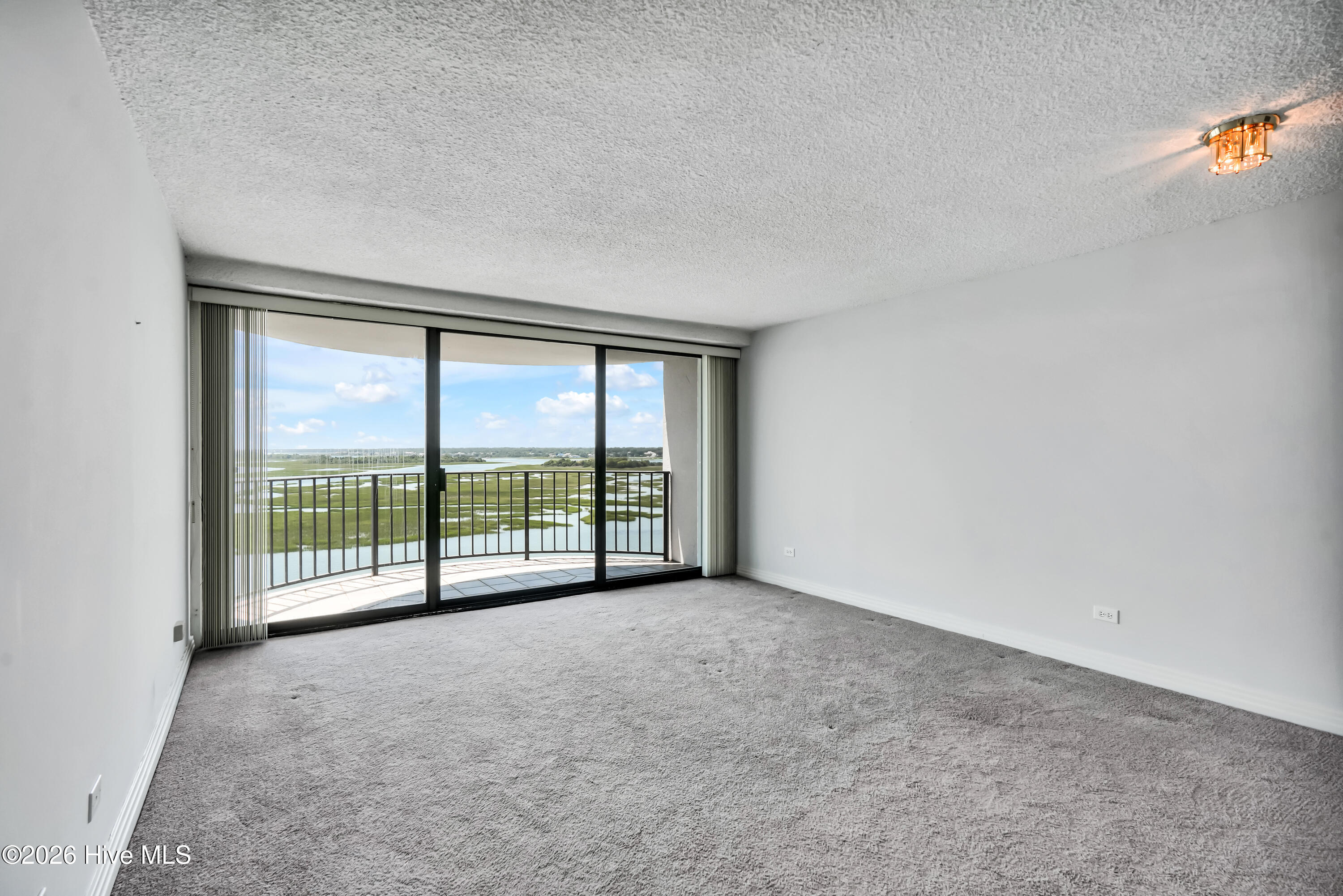 322 Causeway Drive Ste 1107 Property Photo 39