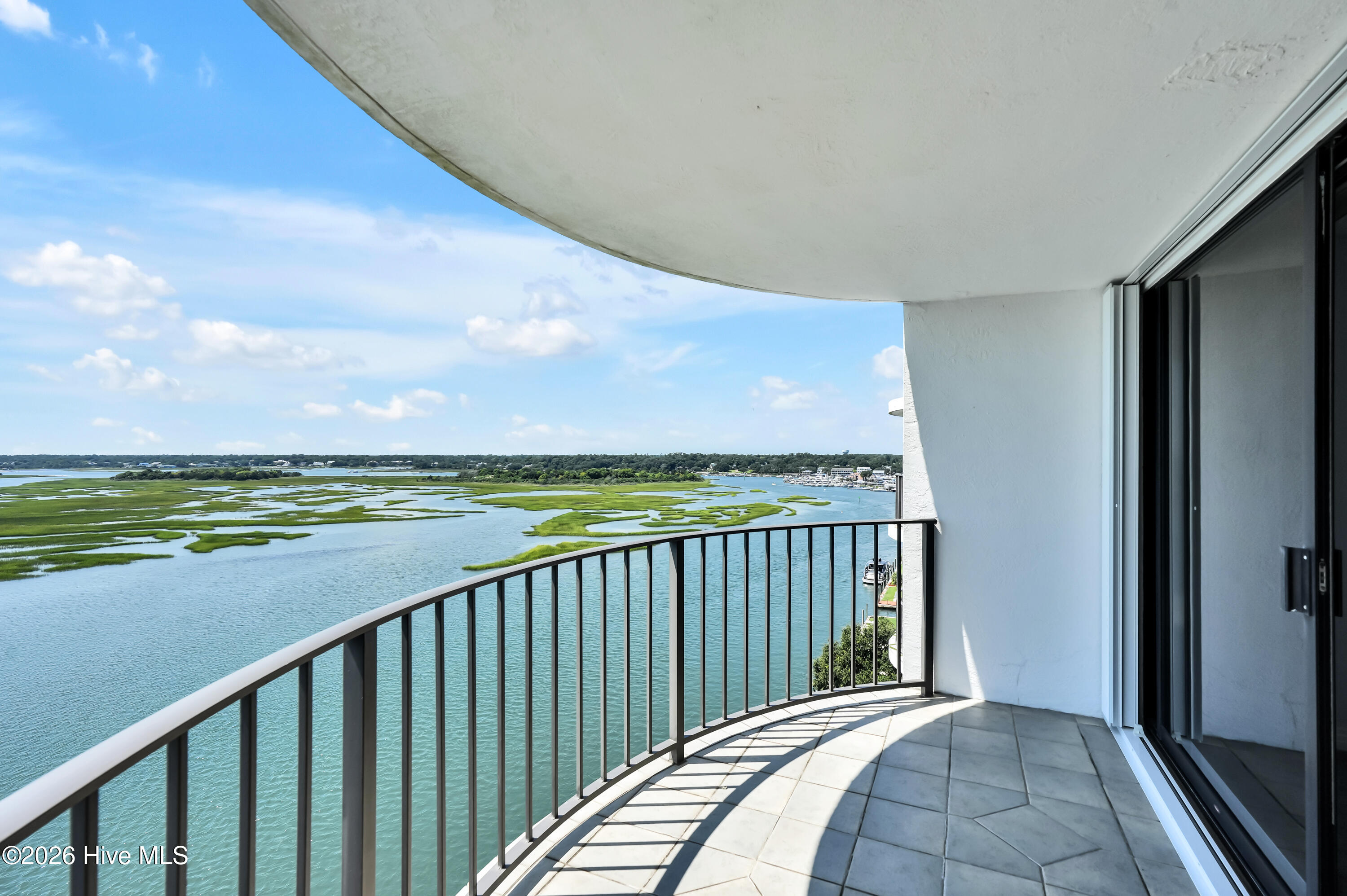 322 Causeway Drive Ste 1107 Property Photo 45