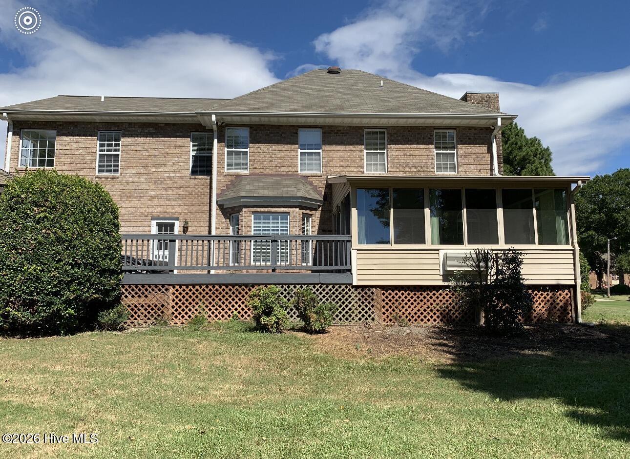 4808 Wimbledon Court N Property Photo 5
