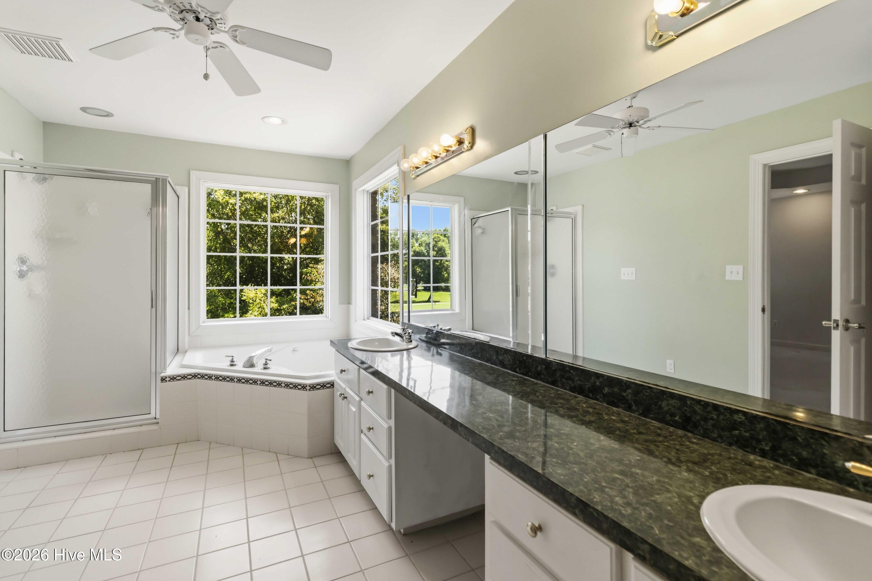 4808 Wimbledon Court N Property Photo 29