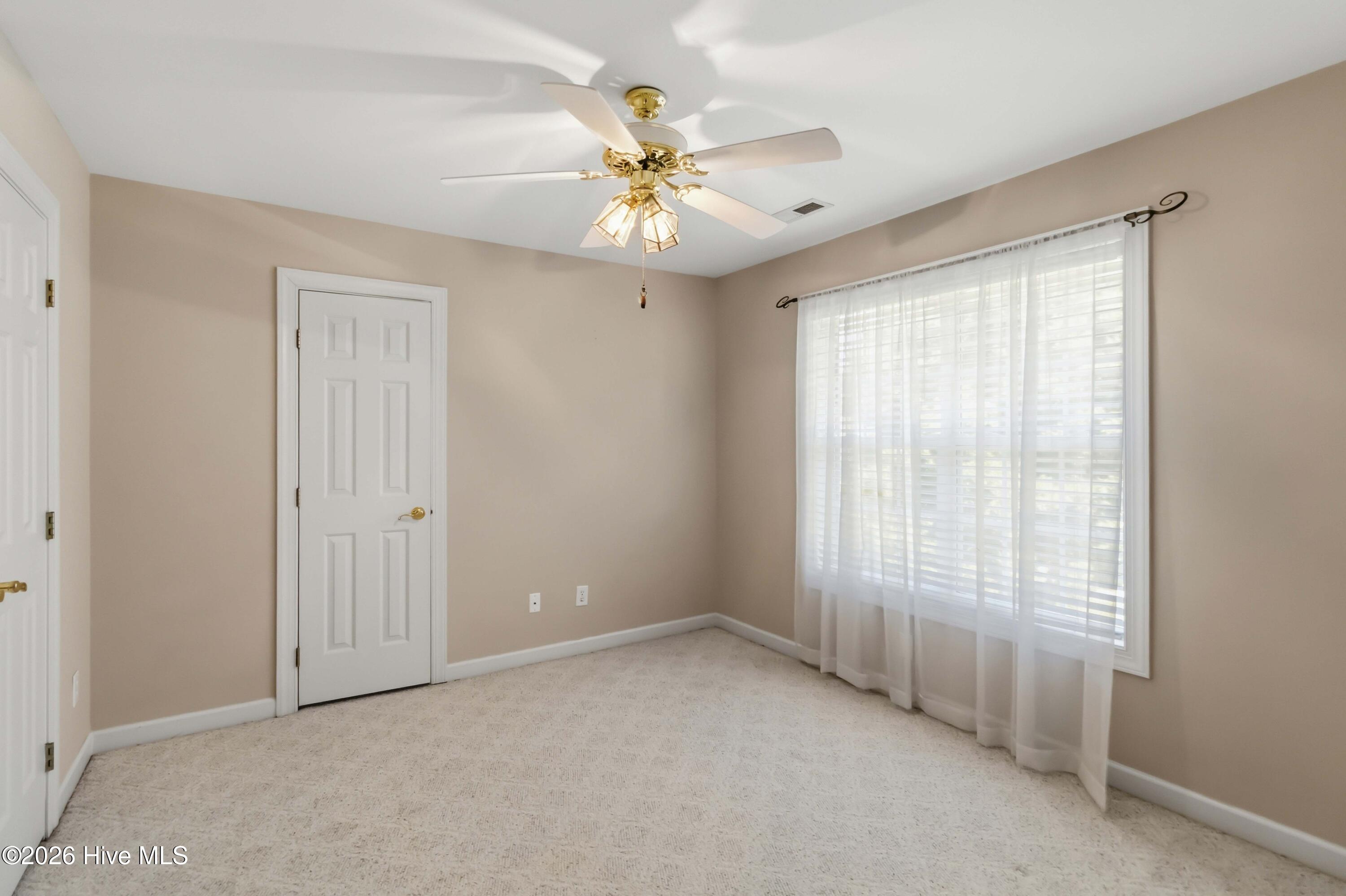 4808 Wimbledon Court N Property Photo 35