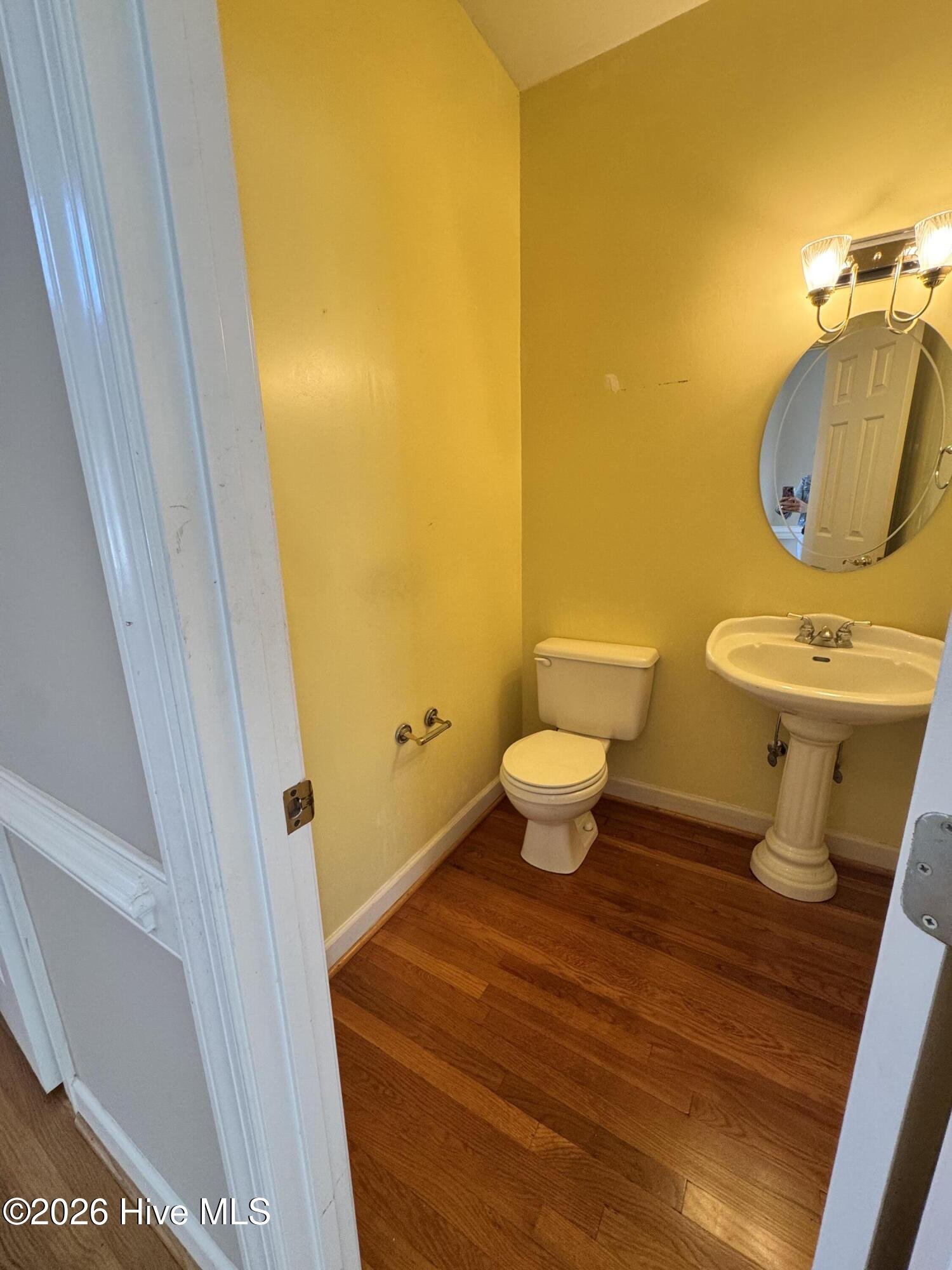 4808 Wimbledon Court N Property Photo 40