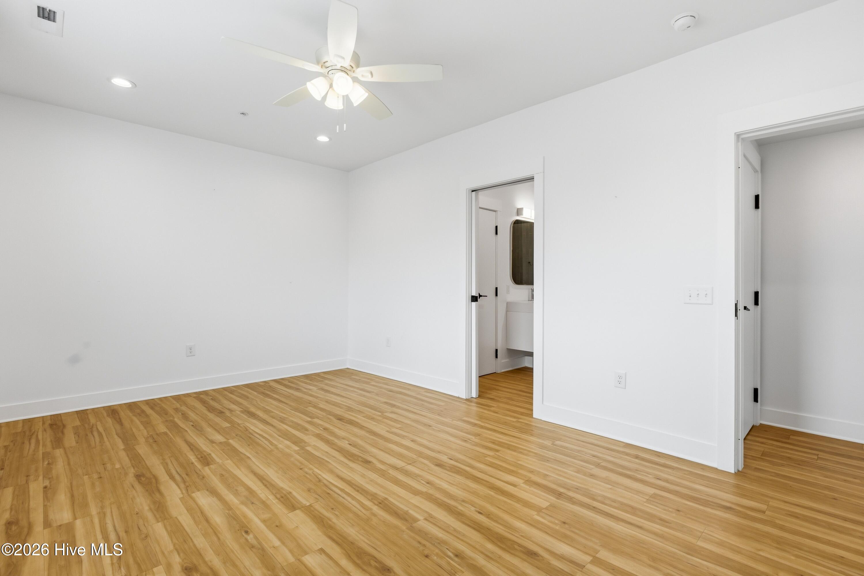 120 N Lake Park Boulevard 200 Property Photo 15