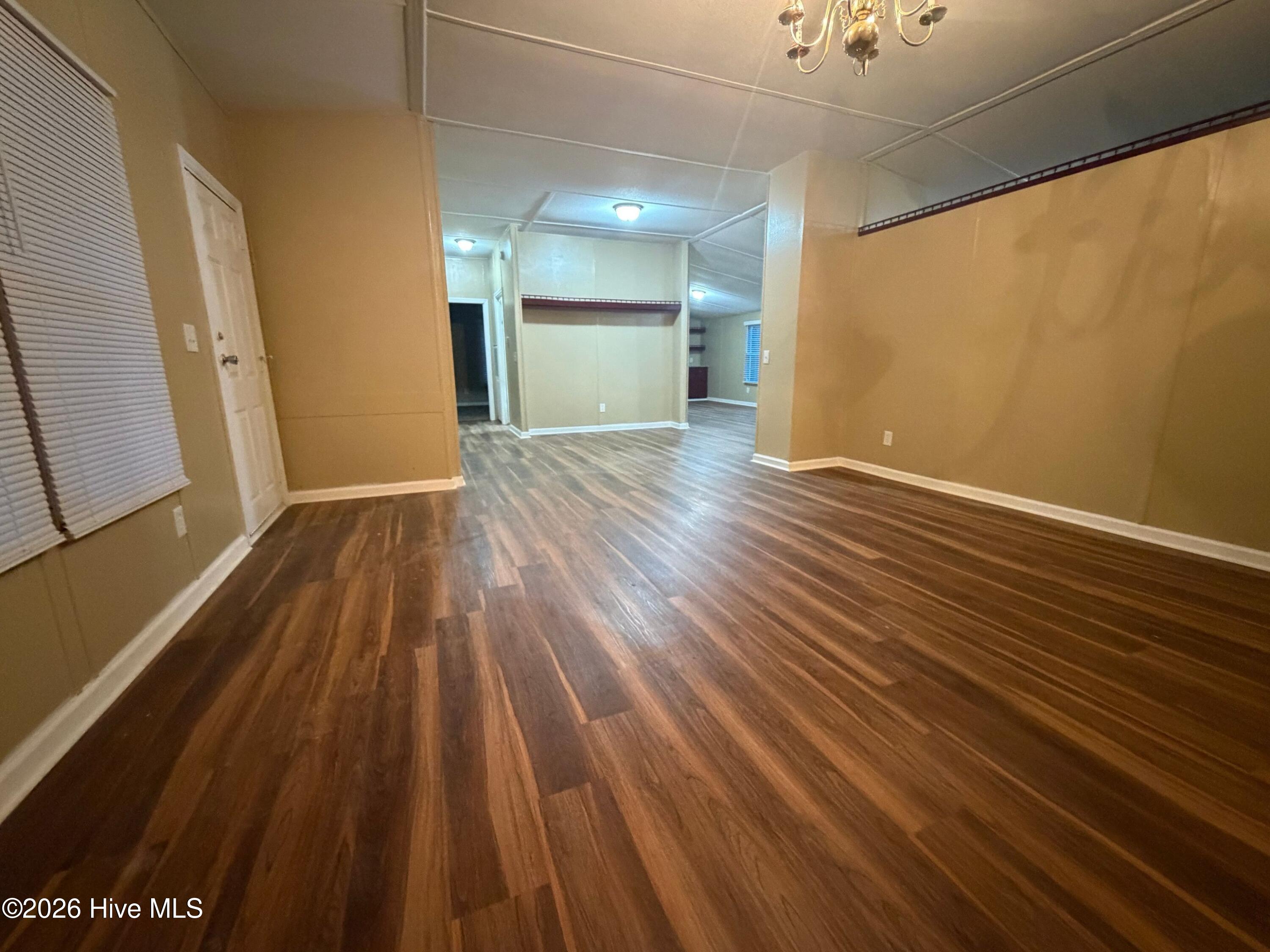 1110 E Northern Boulevard Property Photo 17