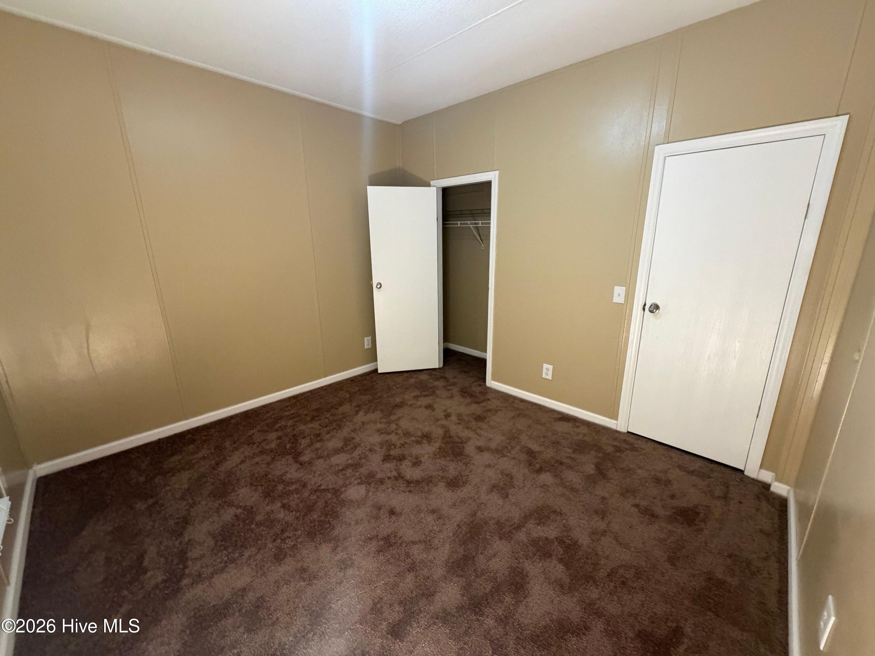 1110 E Northern Boulevard Property Photo 30
