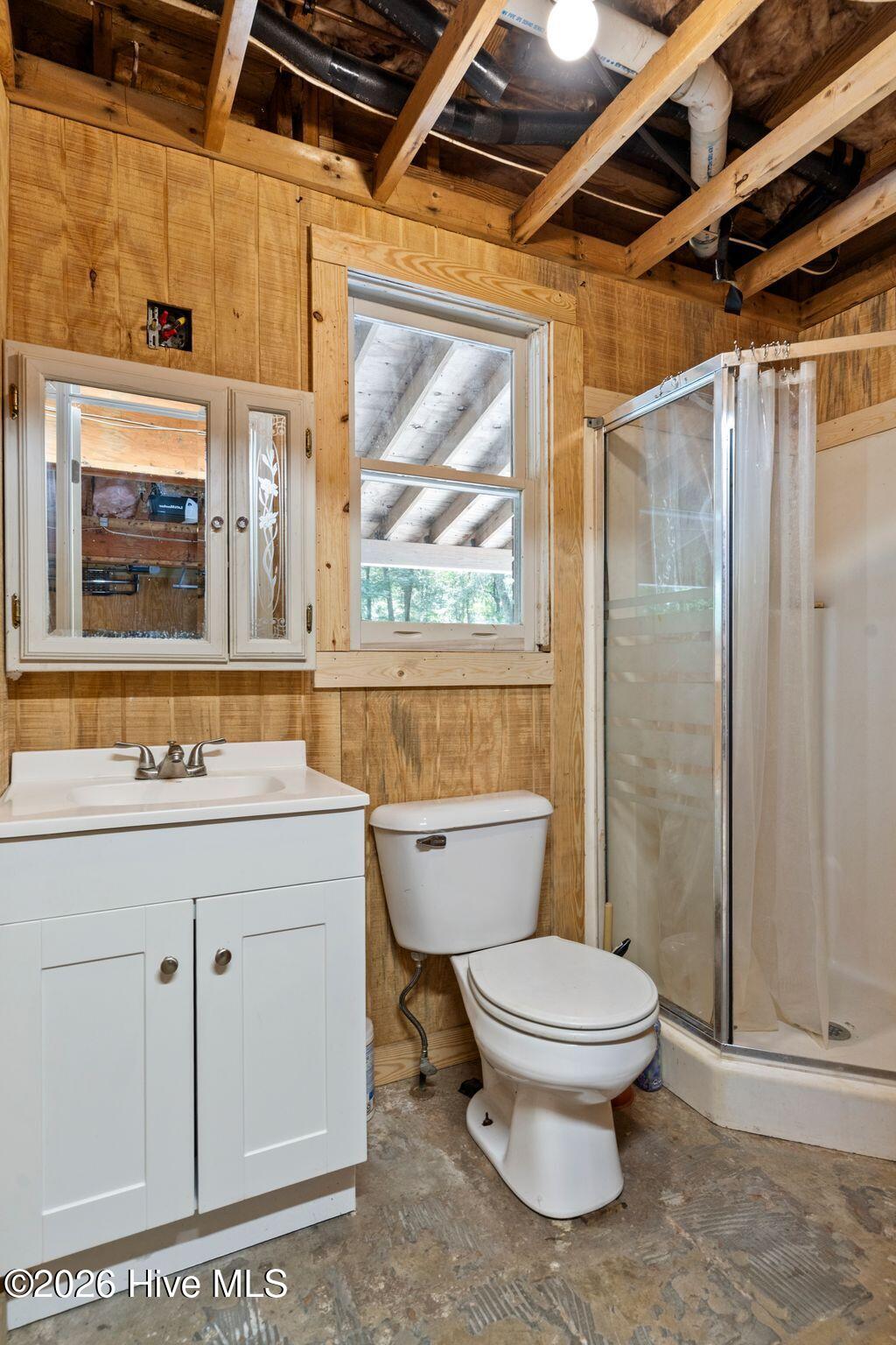 561 White Tail Lane Property Photo 10