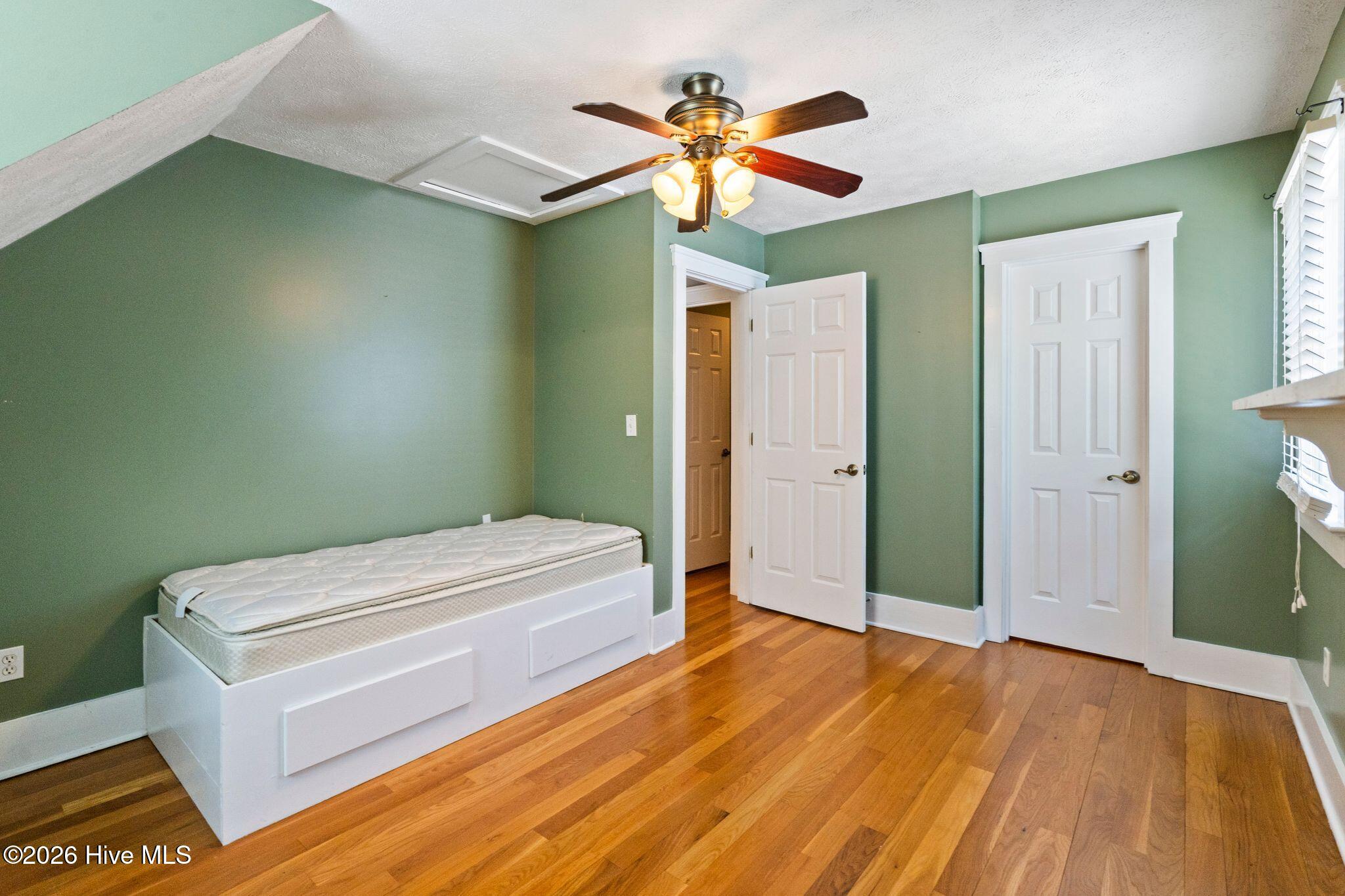 561 White Tail Lane Property Photo 33