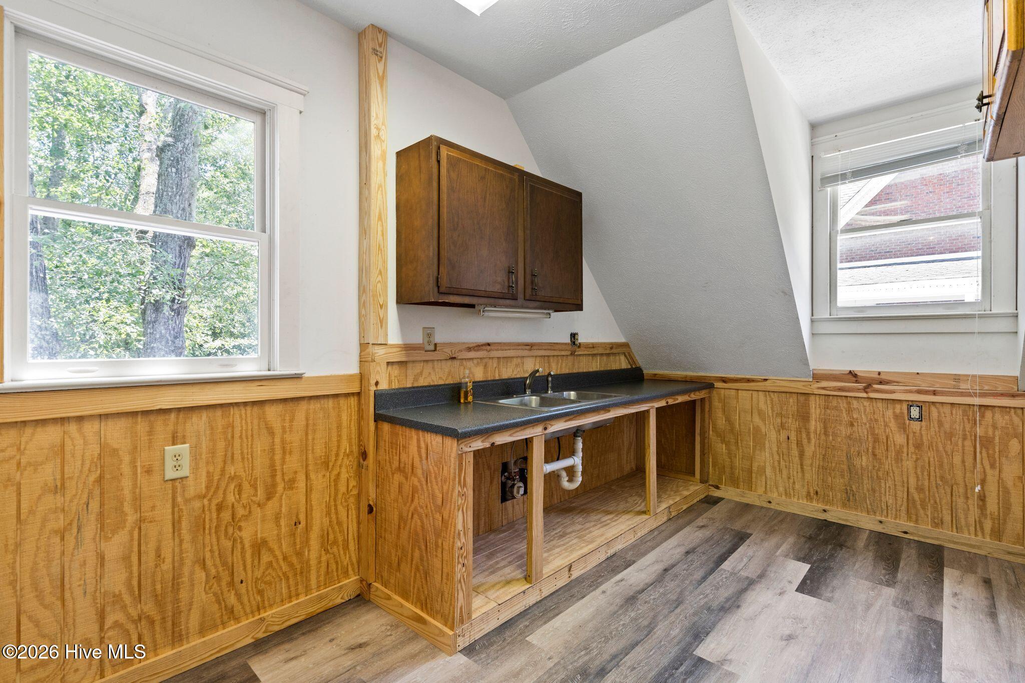 561 White Tail Lane Property Photo 42
