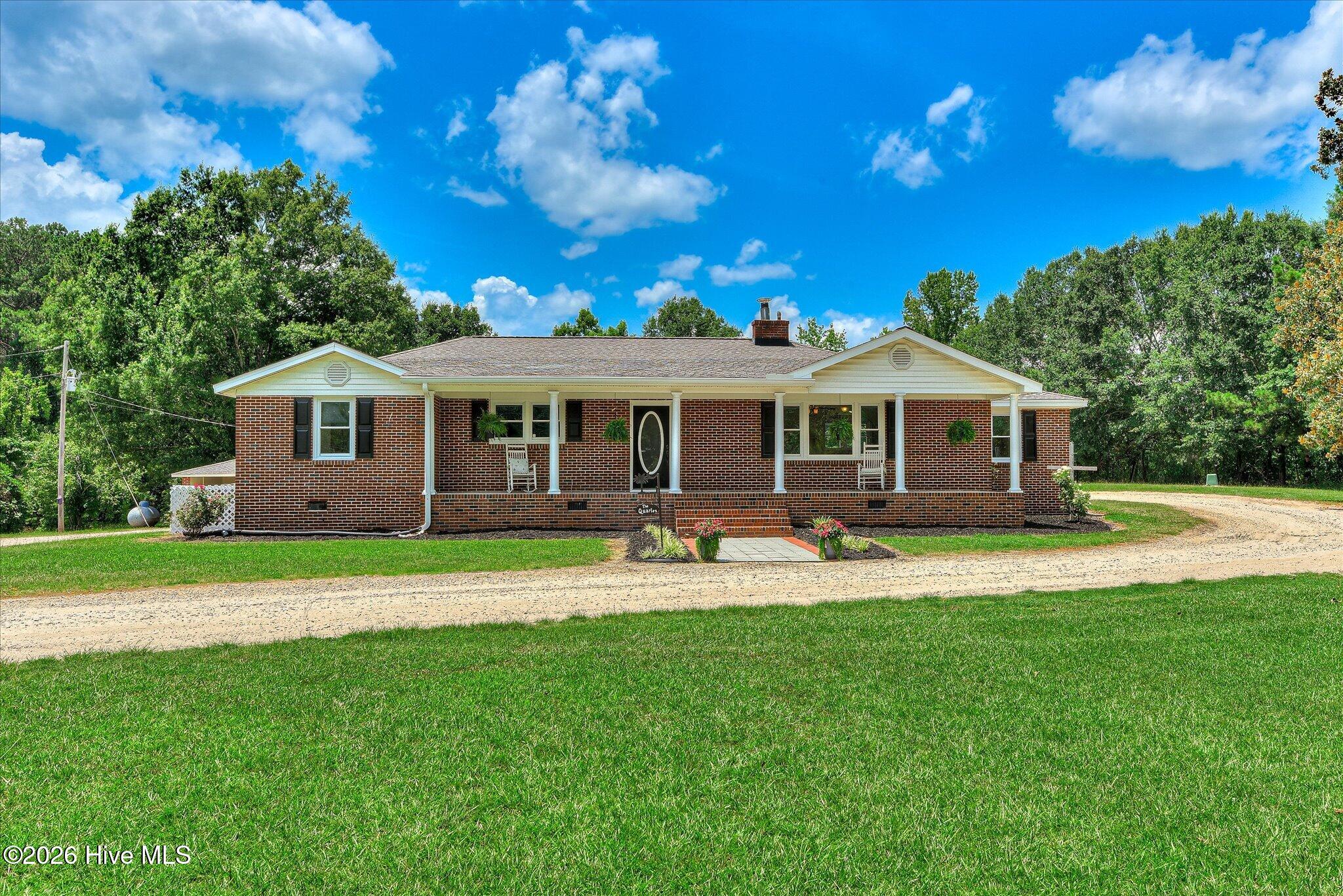 1896 Sc-23 Property Photo 1