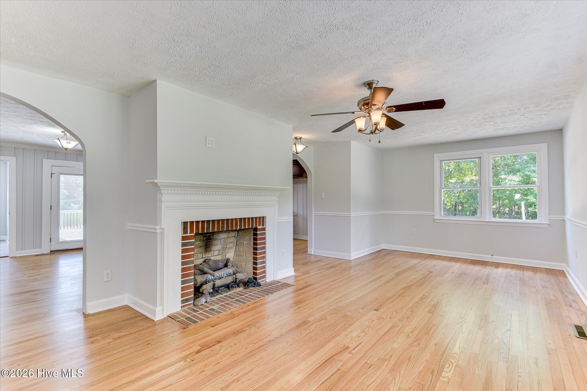 1896 Sc-23 Property Photo 26