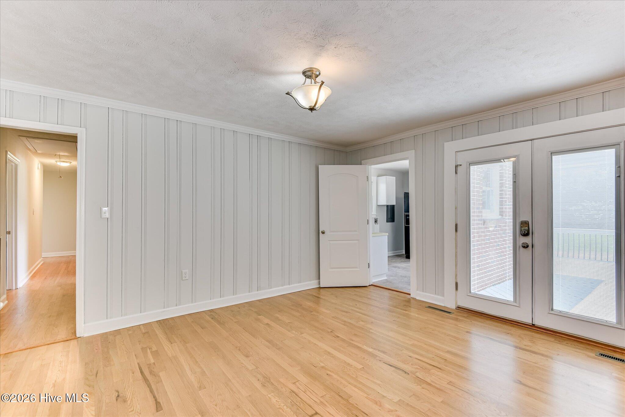 1896 Sc-23 Property Photo 32