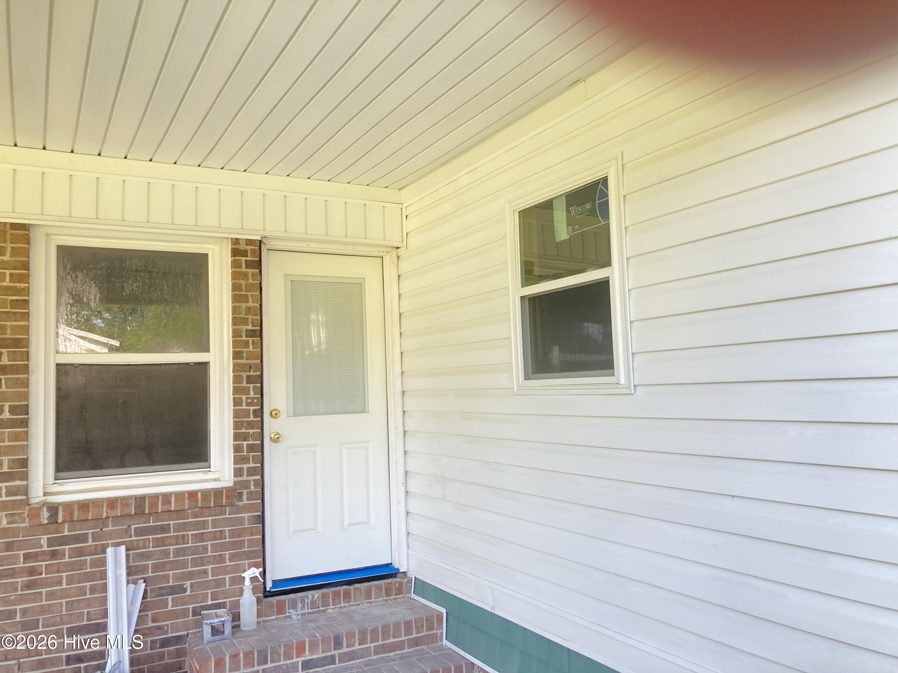 1403 Mockingbird Lane Property Photo 5