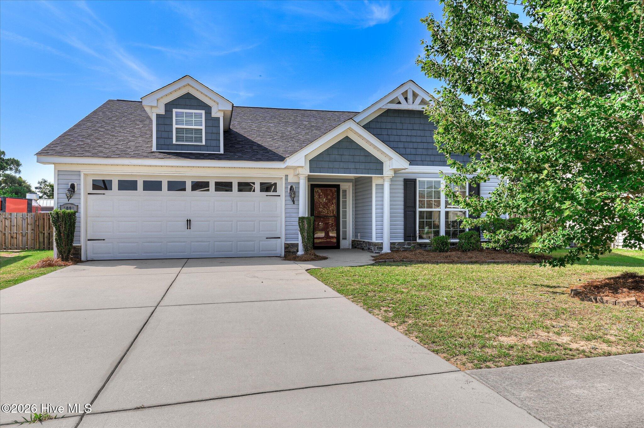 1091 Rosland Circle Property Photo 1
