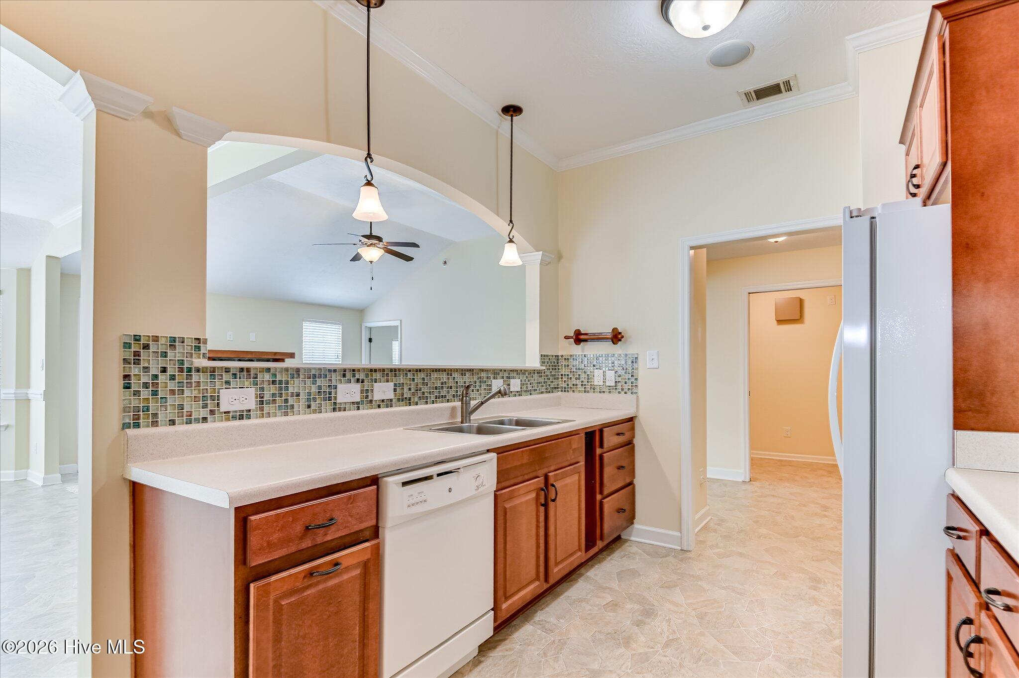 1091 Rosland Circle Property Photo 18
