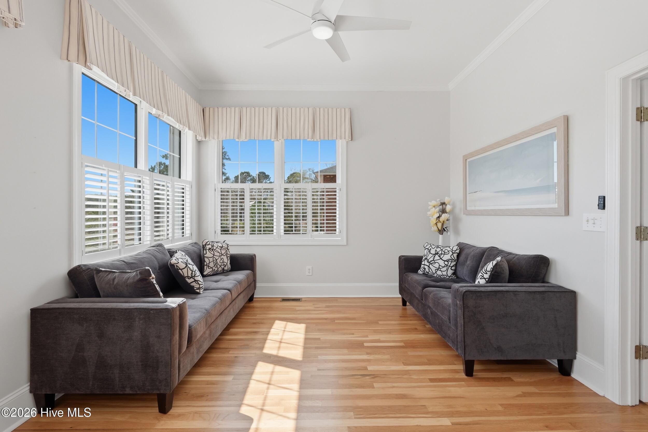 606 Ravenswood Road Property Photo 19