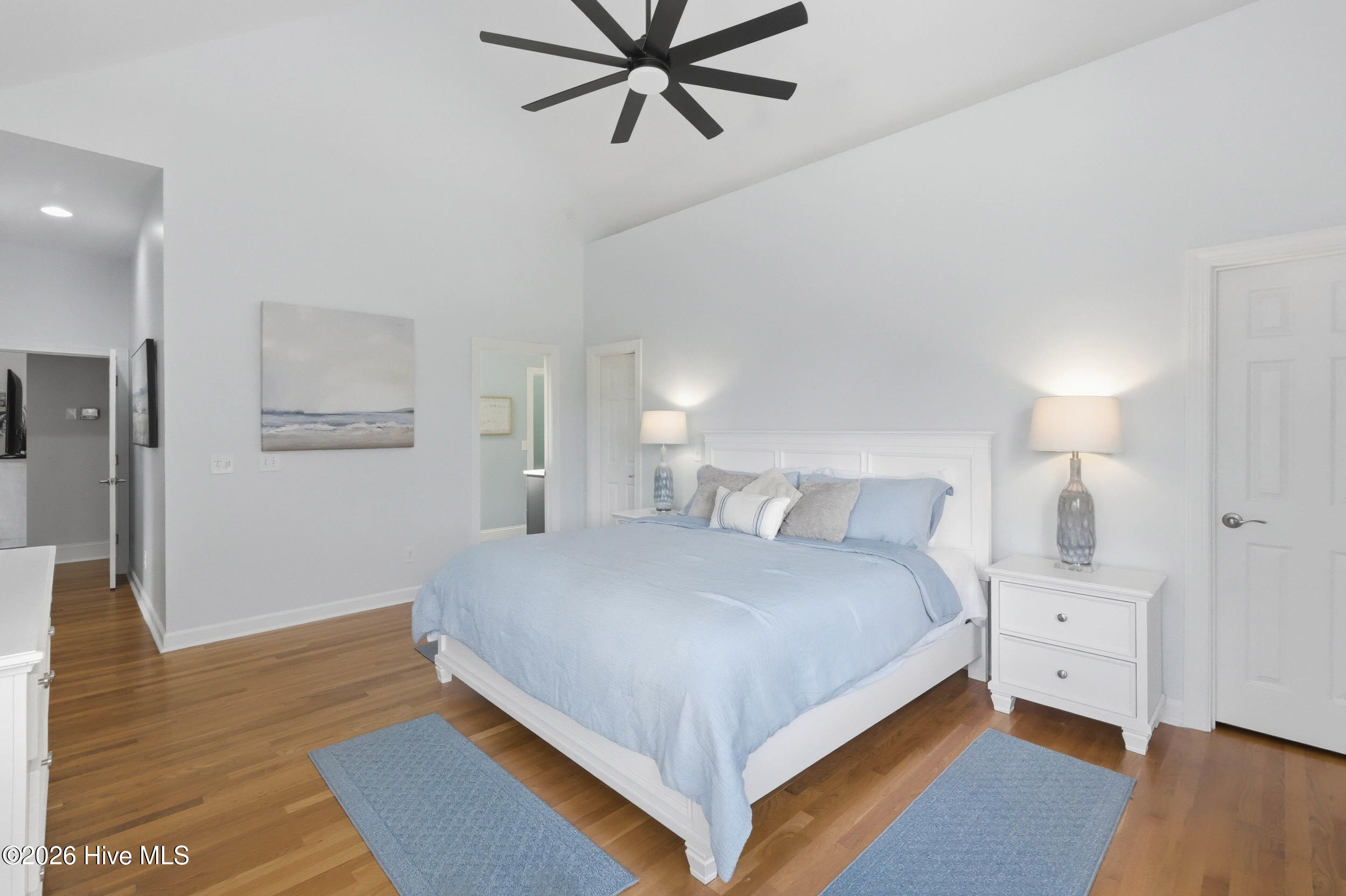 606 Ravenswood Road Property Photo 23