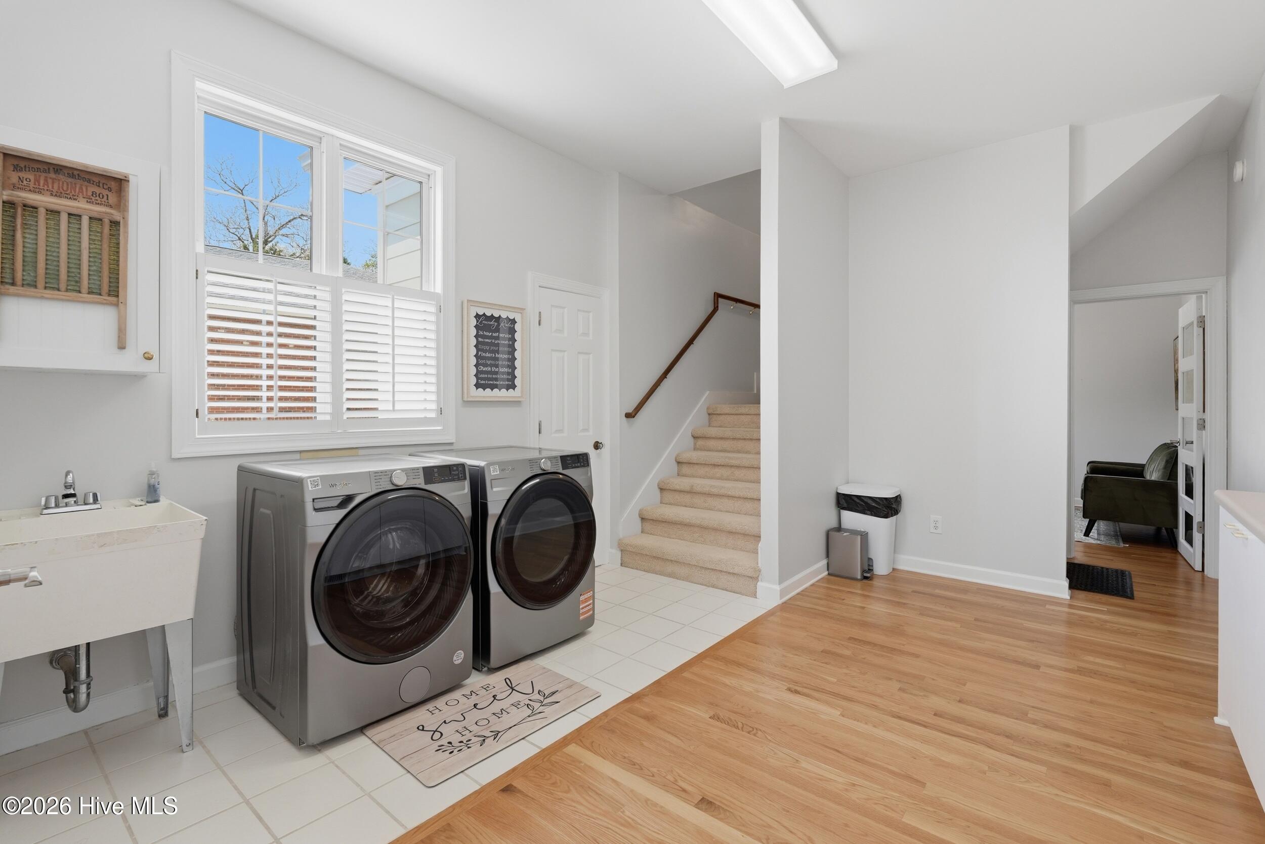 606 Ravenswood Road Property Photo 35