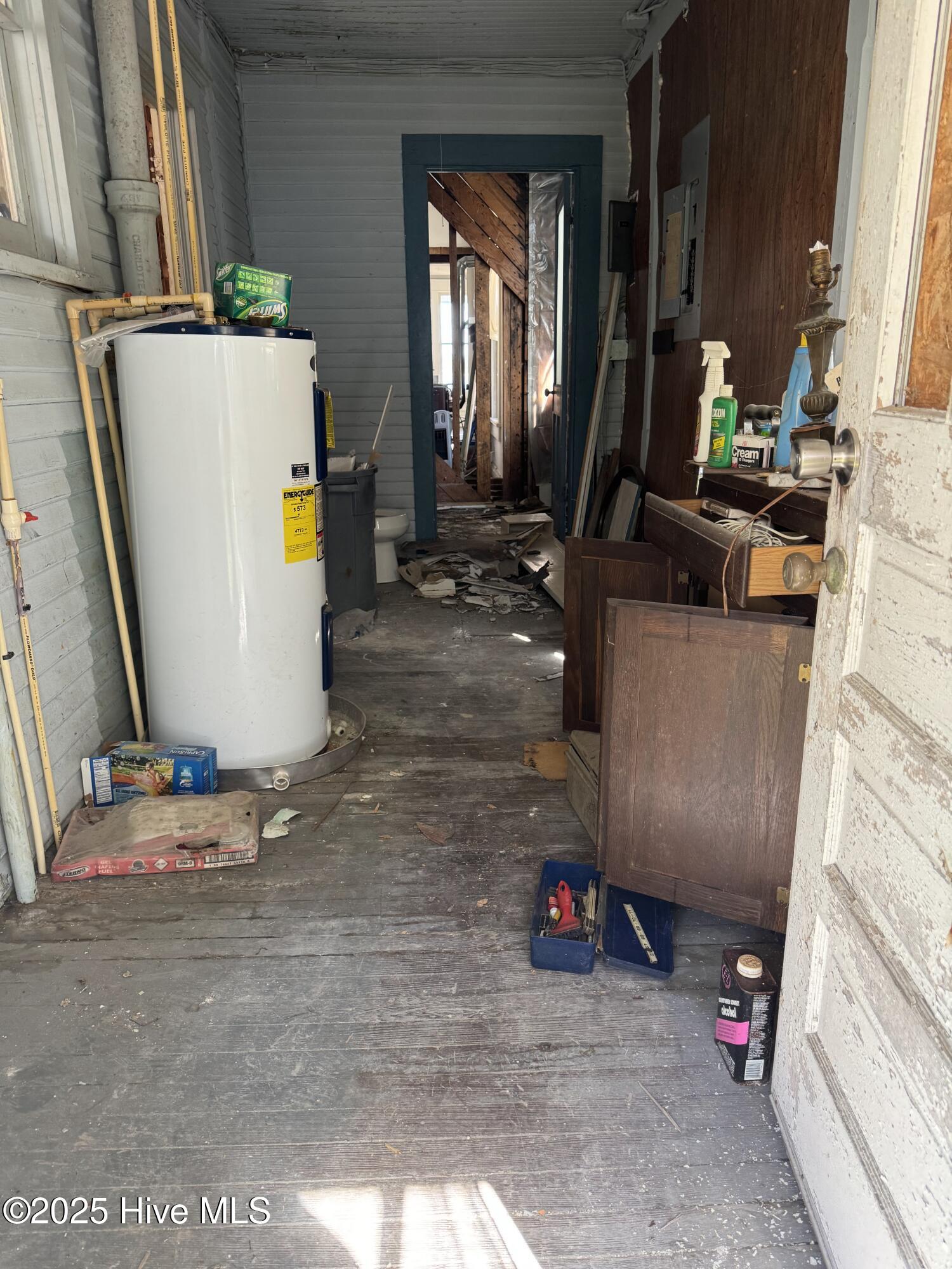 737 Riverside Avenue Property Photo 12