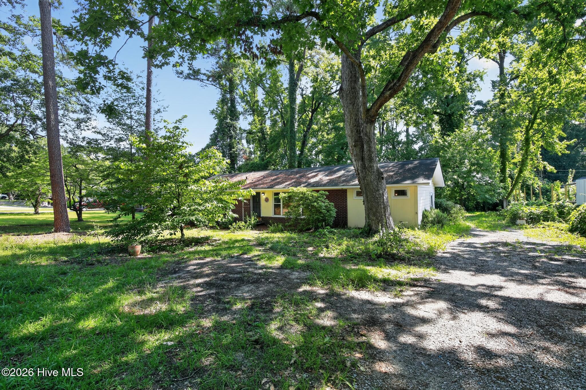 1008 Ontario Drive Property Photo 3