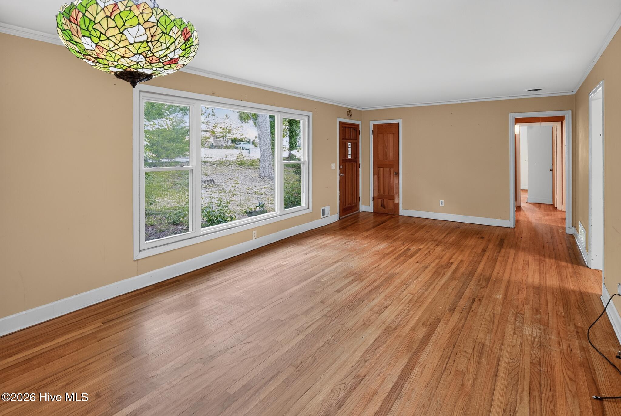 1008 Ontario Drive Property Photo 8