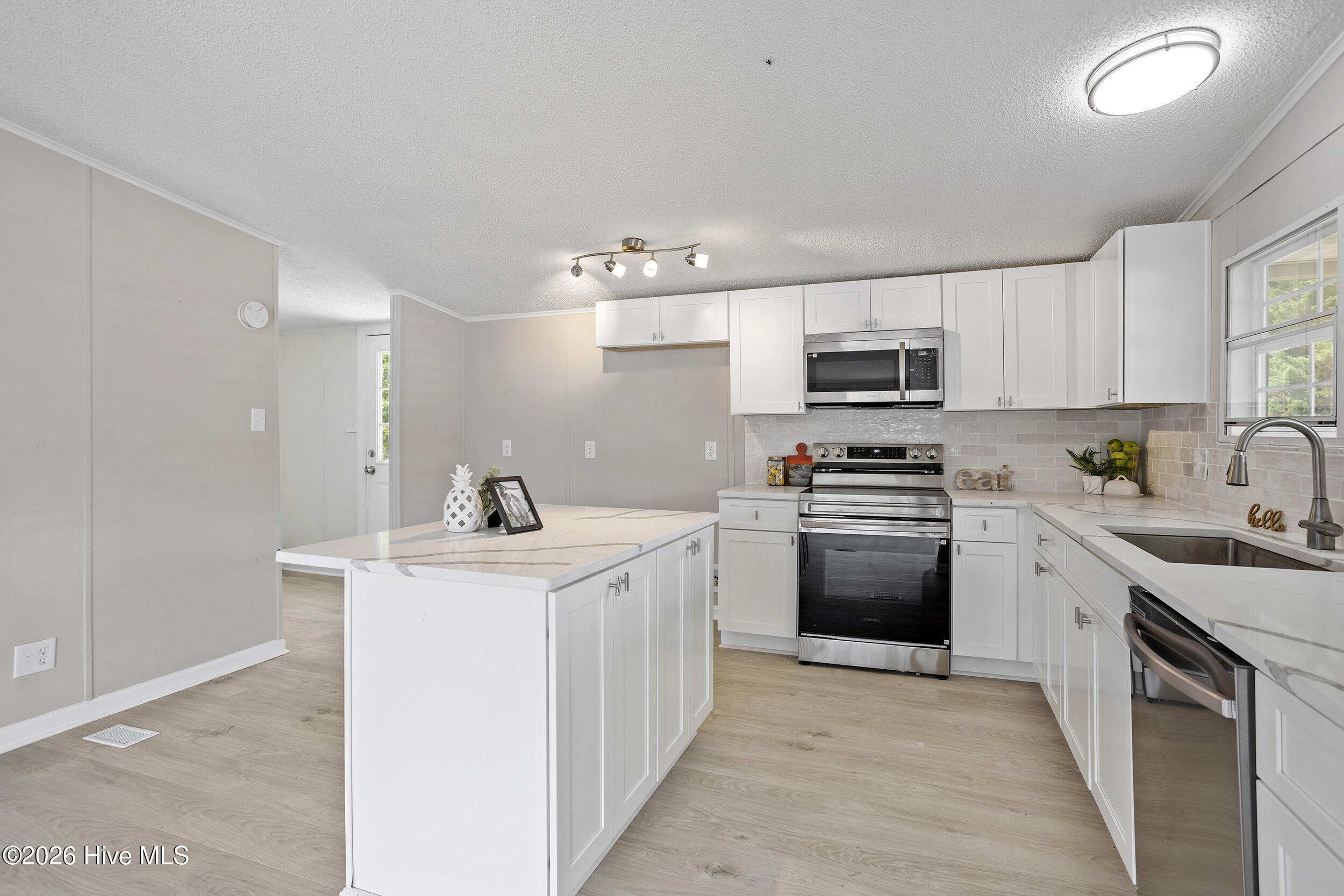 2288 Biltmore Road Property Photo 5