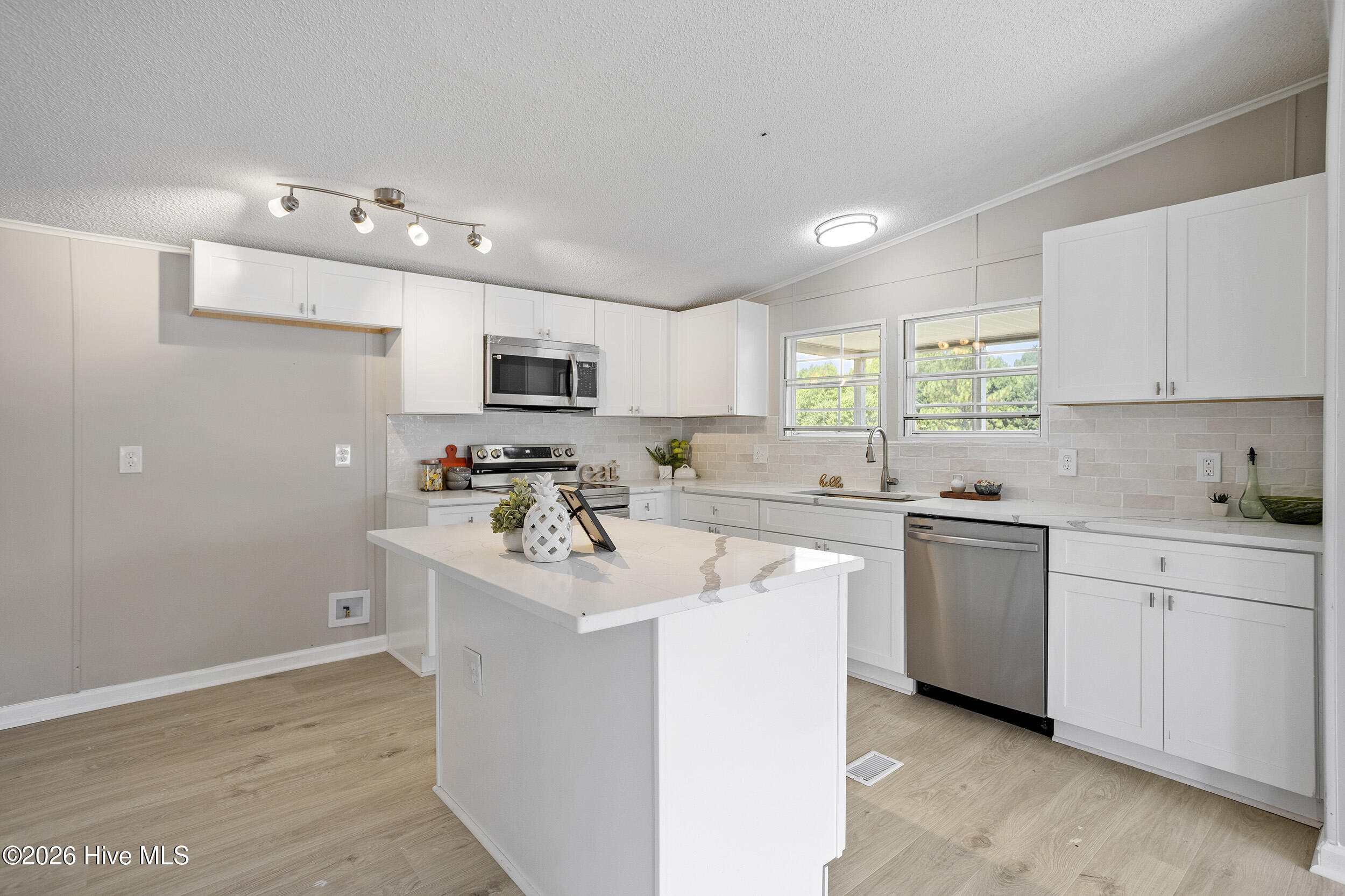 2288 Biltmore Road Property Photo 6