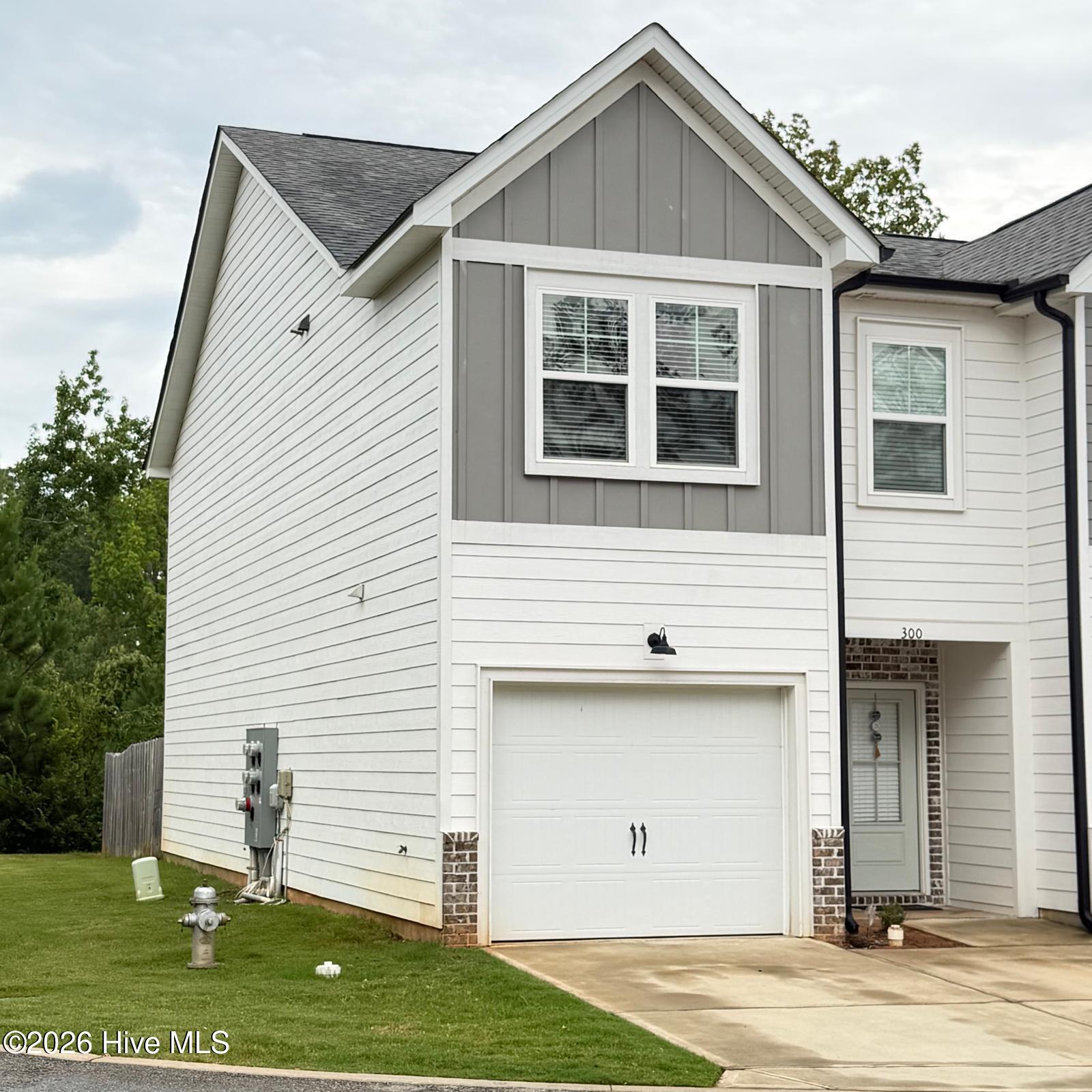 300 Sumac Trail