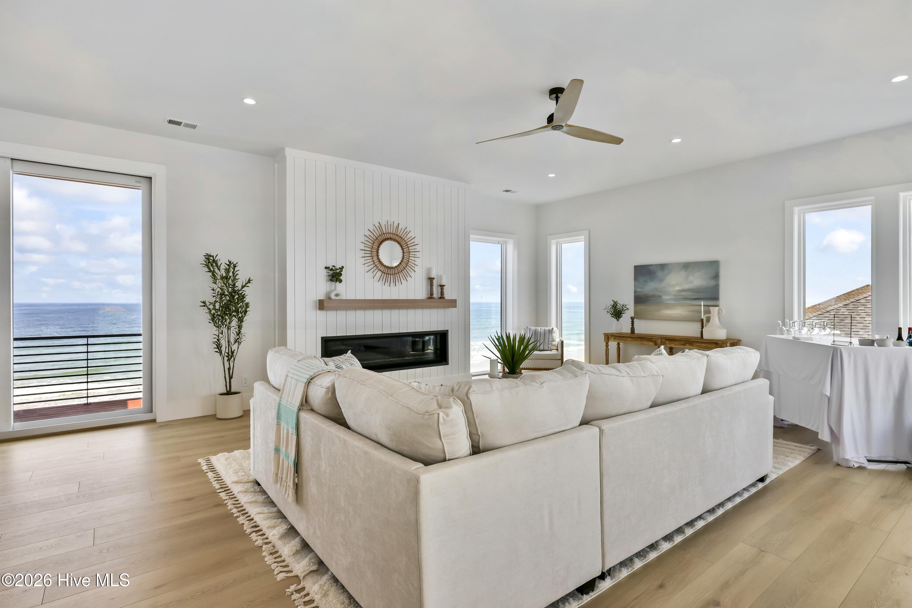 738 New River Inlet Road Property Photo 12
