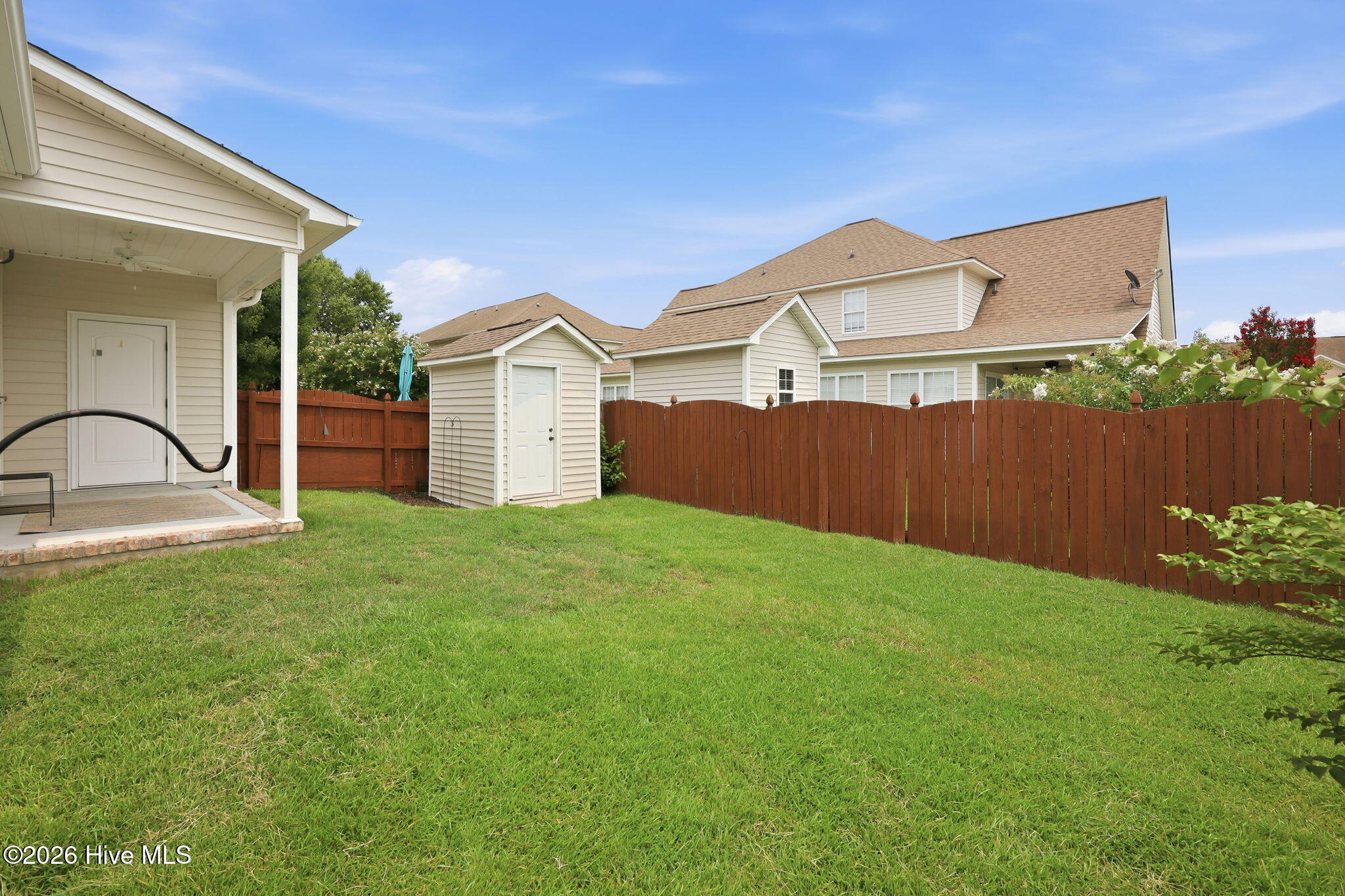 2012 Croyden Circle B Property Photo 10