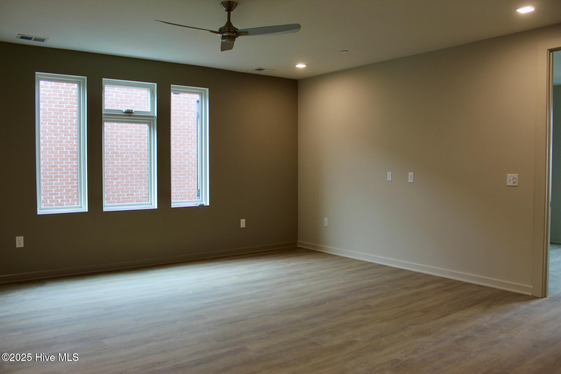 1108 Castle Street B Property Photo 5