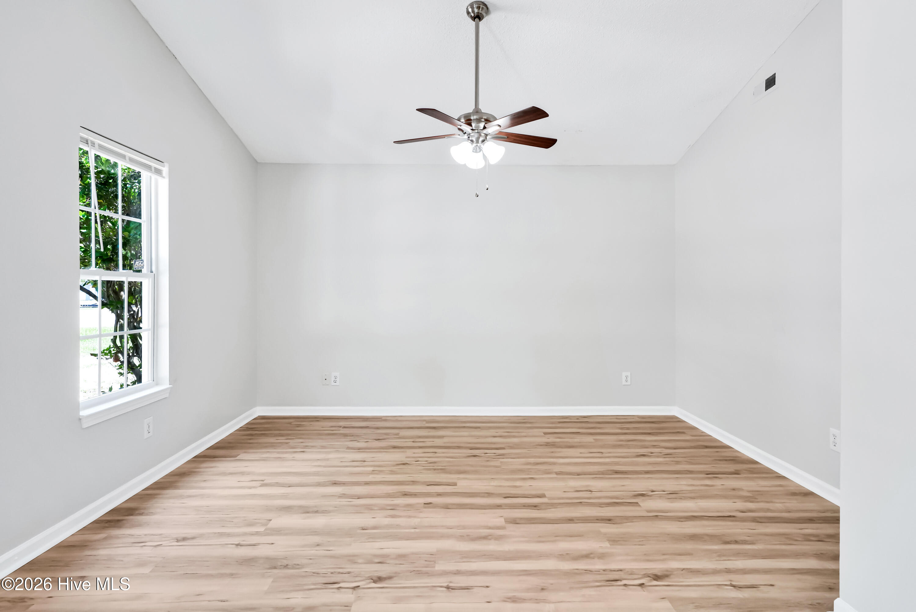 421 Horn Road Property Photo 10