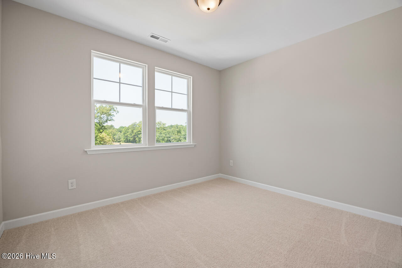 315 Queensferry Lane Property Photo 20