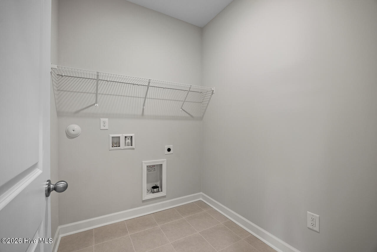 315 Queensferry Lane Property Photo 26