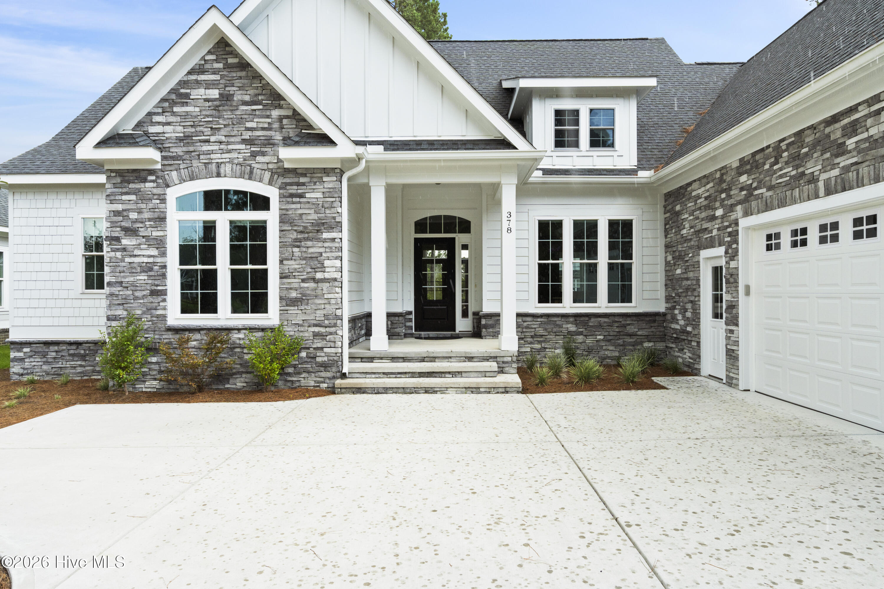 378 Autumn Pheasant Loop Nw Property Photo 5