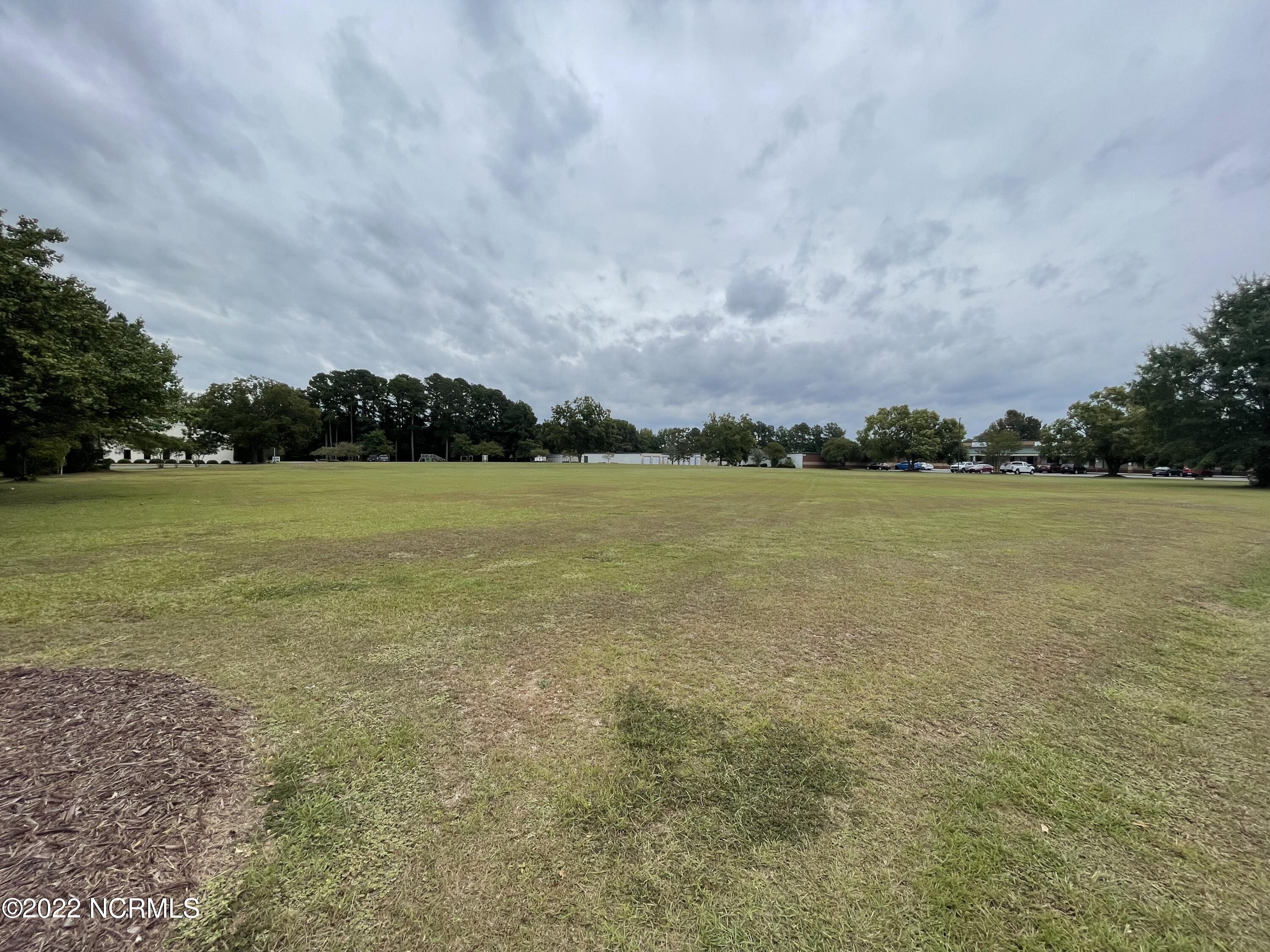 1219 11-c & 11-d Parkway Drive Property Photo 3