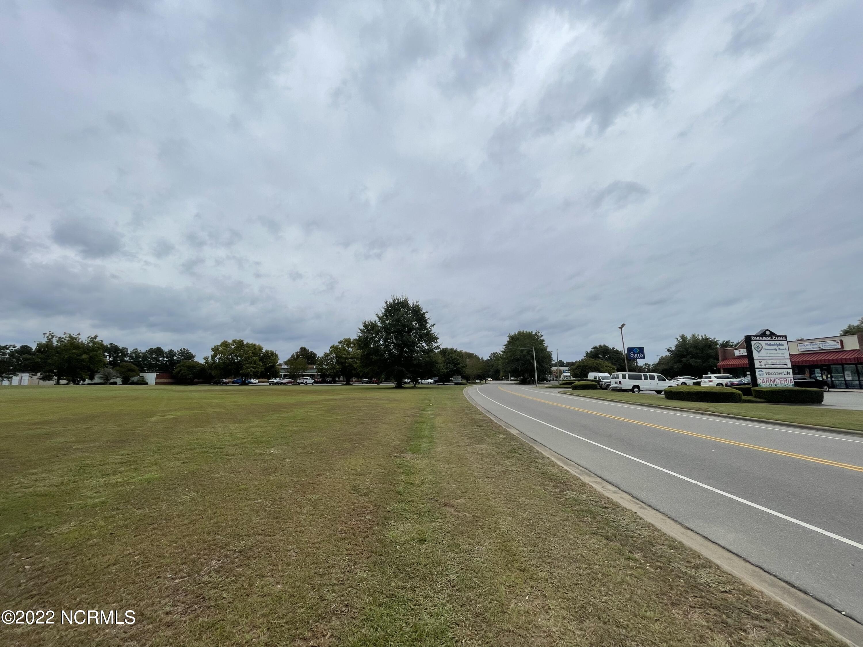 1219 11-c & 11-d Parkway Drive Property Photo 5