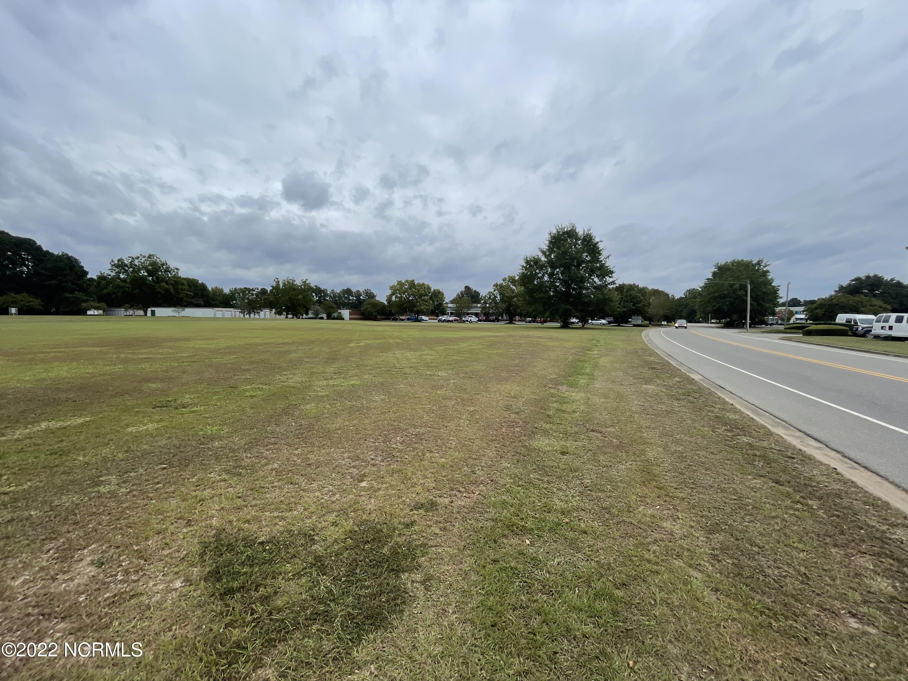 1219 11-c & 11-d Parkway Drive Property Photo 7
