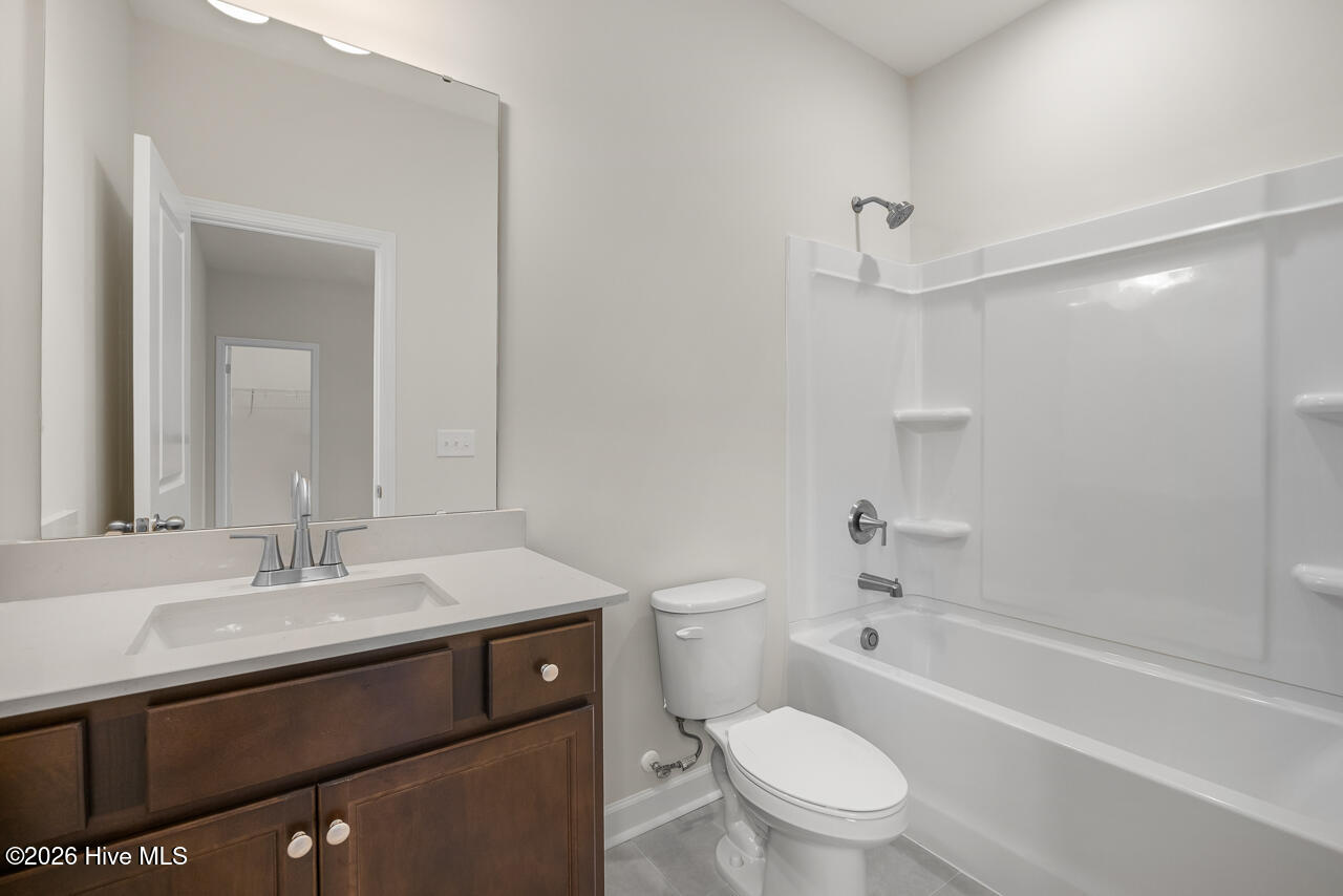 323 Queensferry Lane Property Photo 19