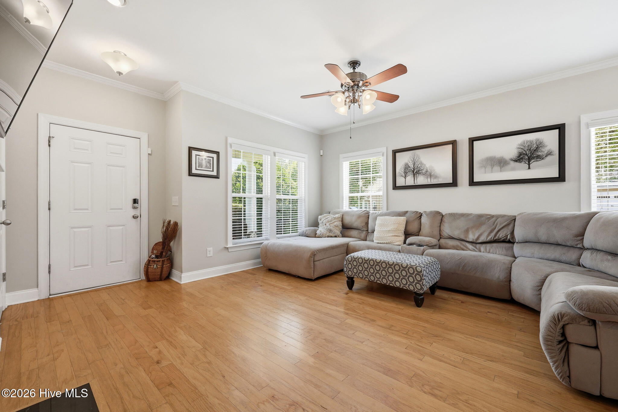 105 Moultrie Lane Property Photo 8