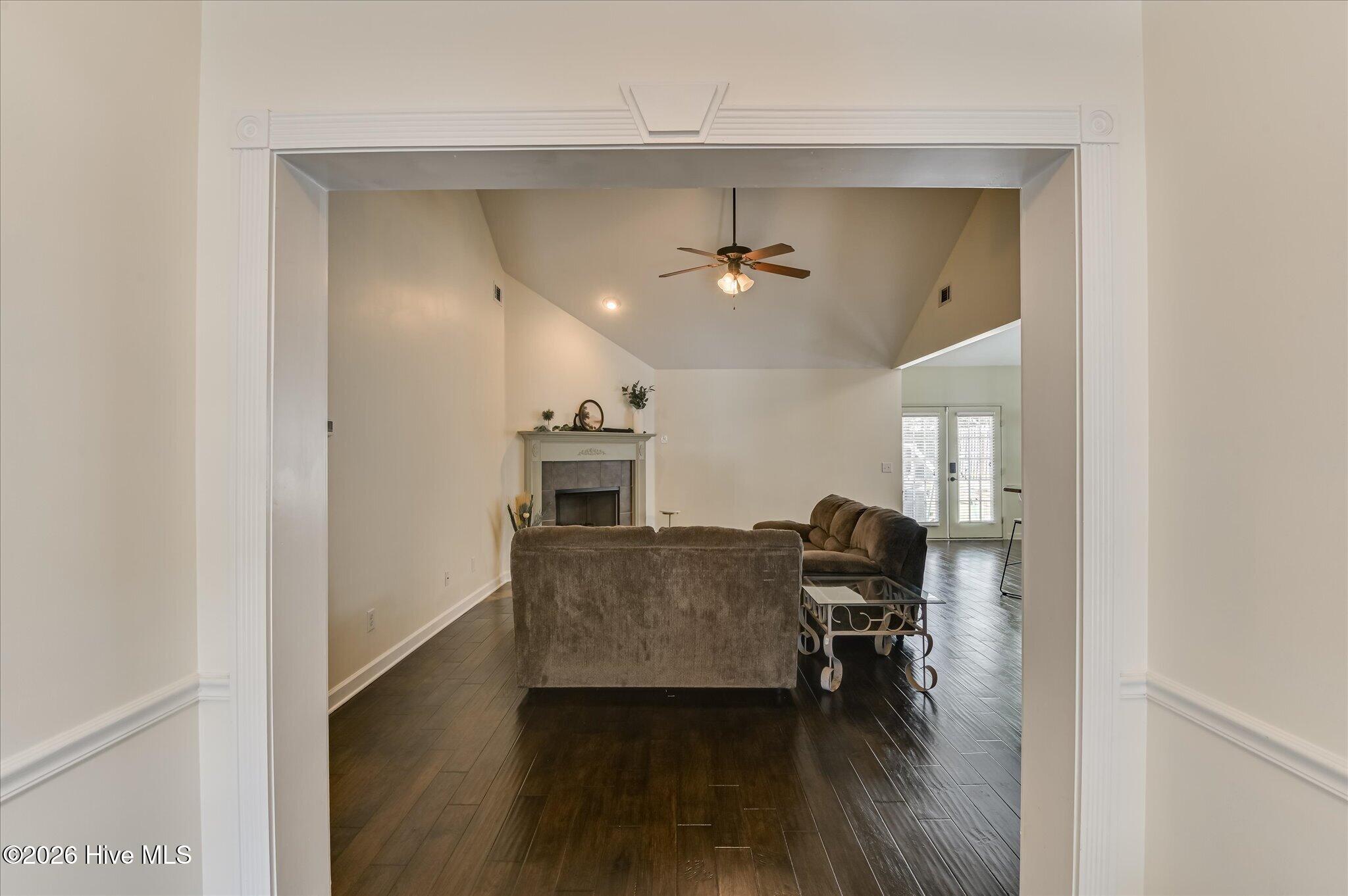 664 Ventana Drive Property Photo 6