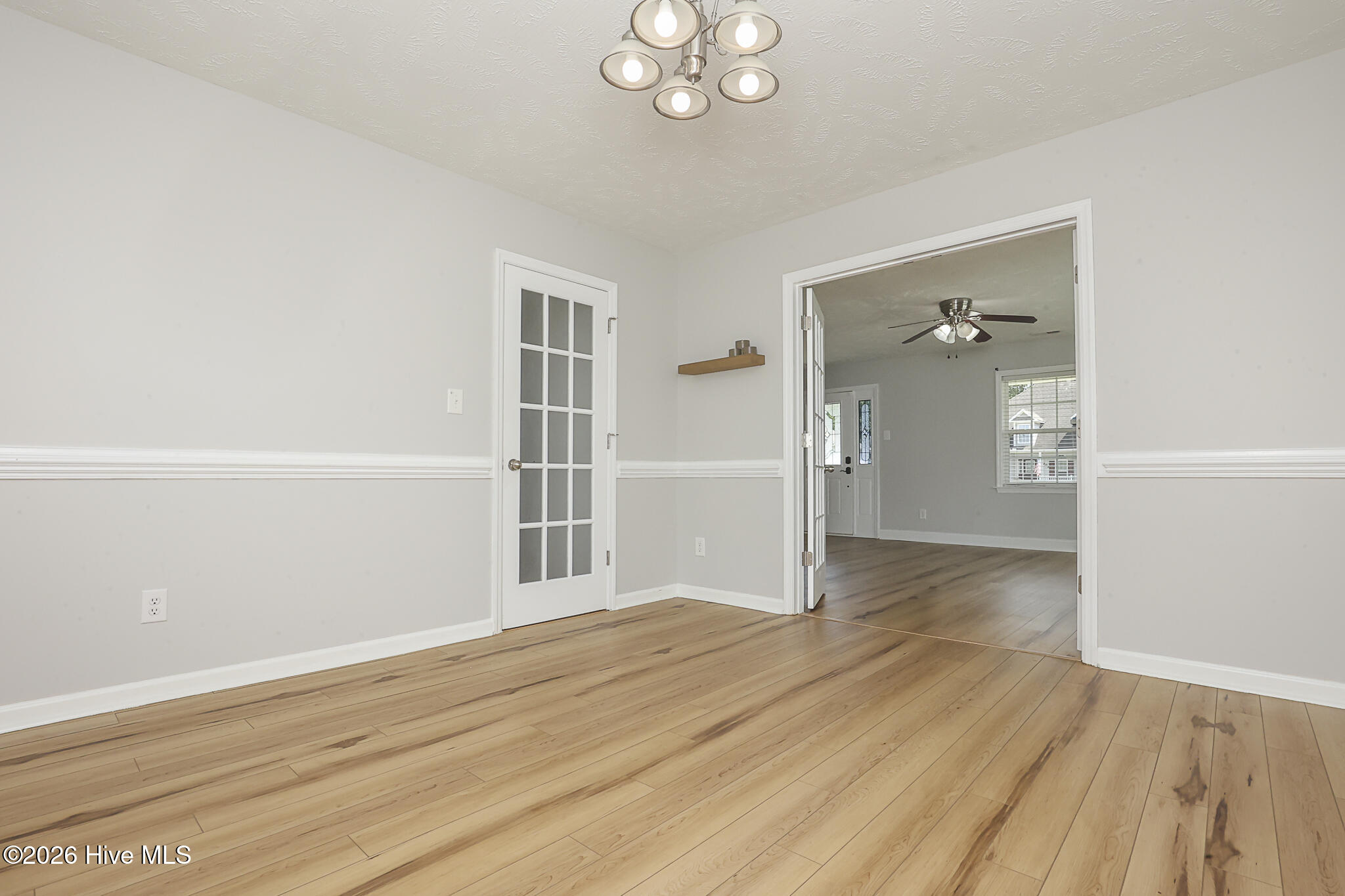 202 S River Drive Property Photo 14