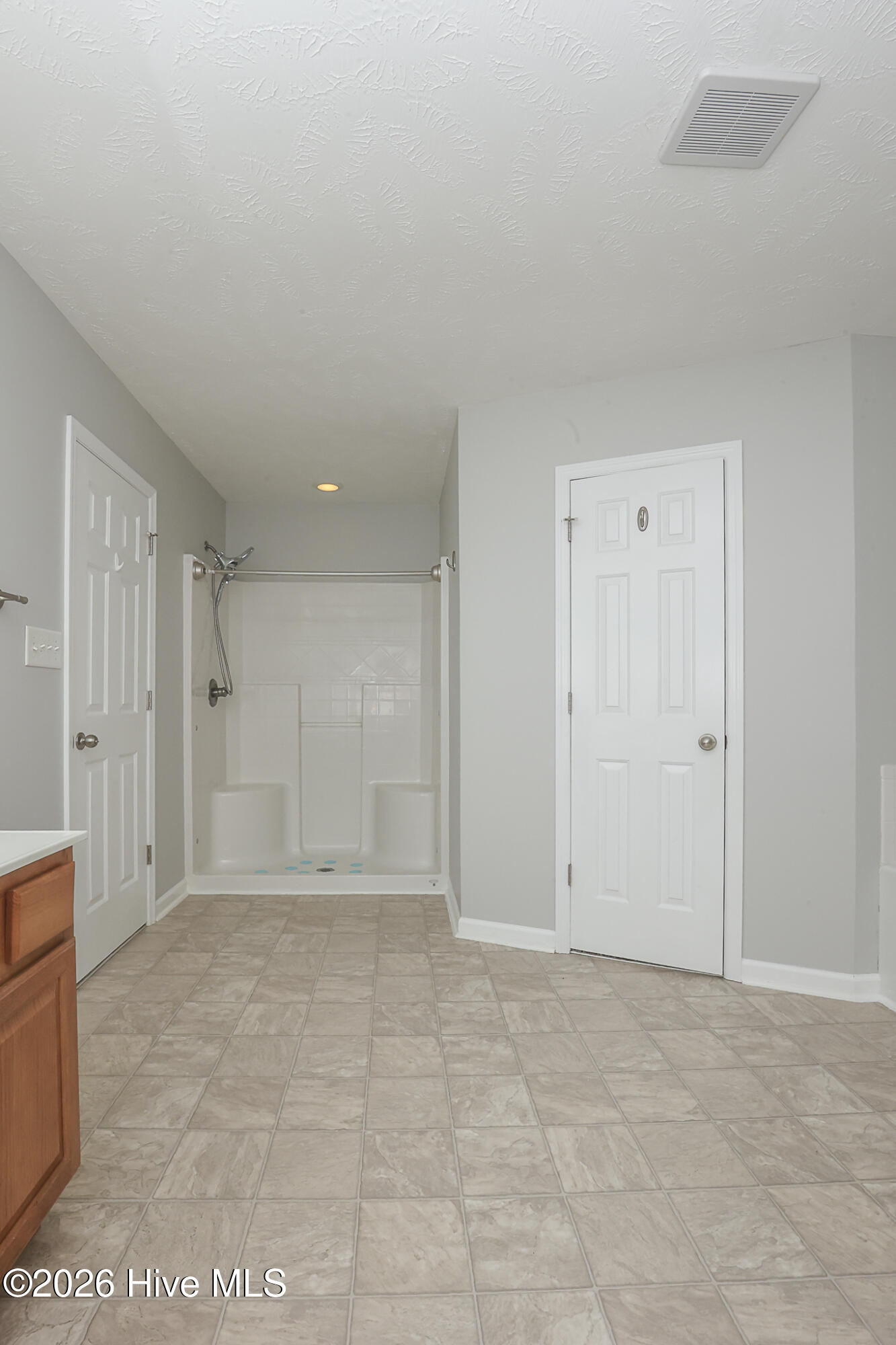 202 S River Drive Property Photo 35
