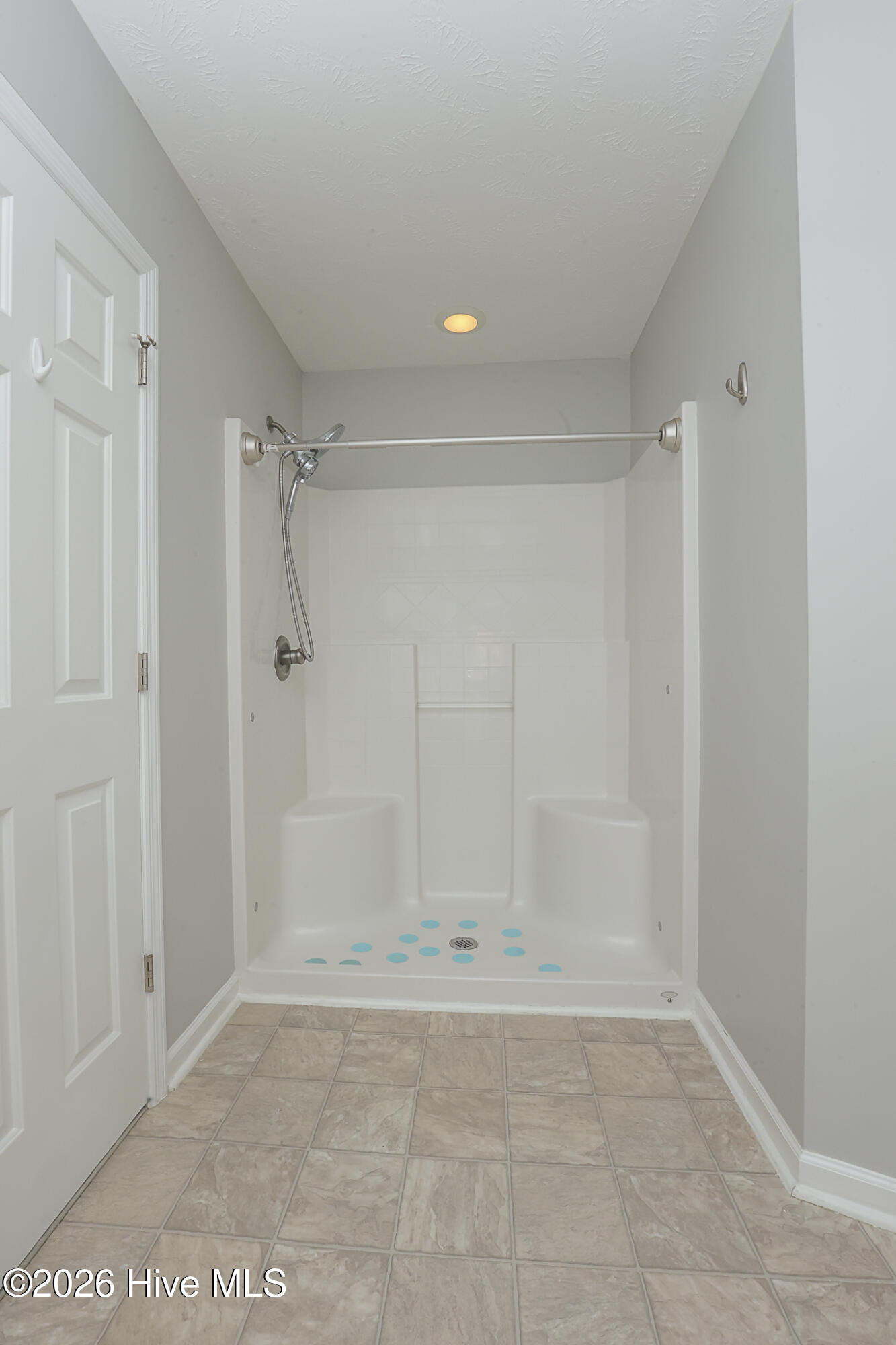 202 S River Drive Property Photo 36