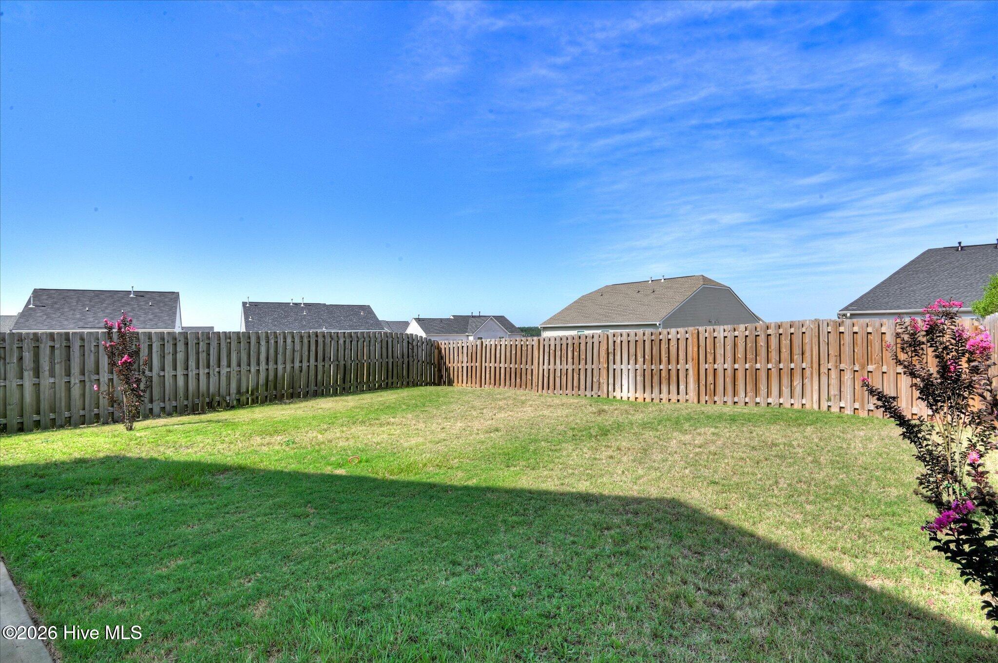 4033 Thimbleberry Drive Property Photo 6