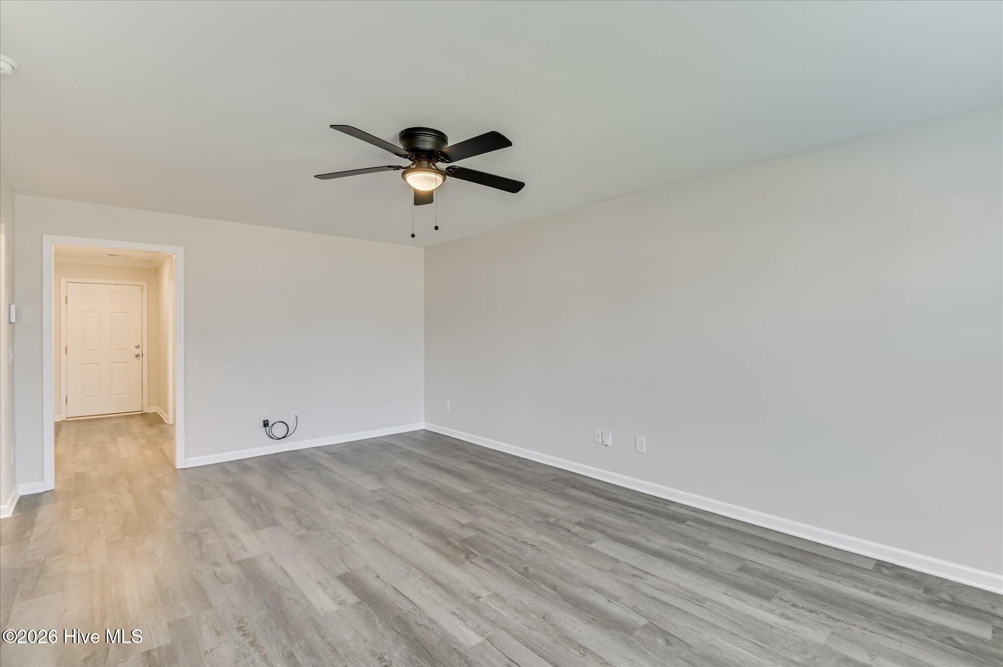 4033 Thimbleberry Drive Property Photo 10