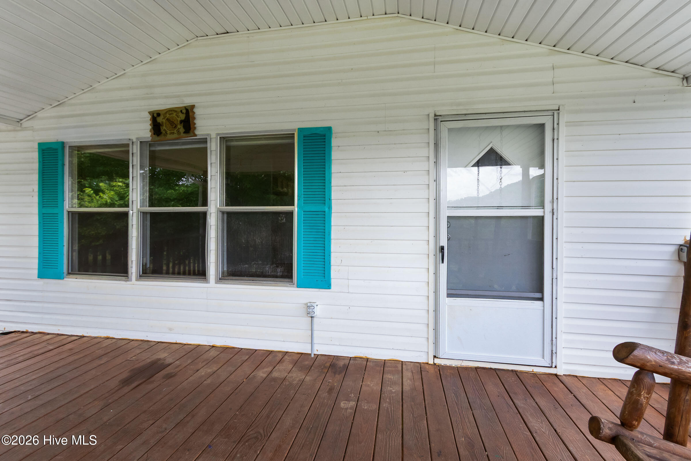 86 Post Oak Ridge Property Photo 8