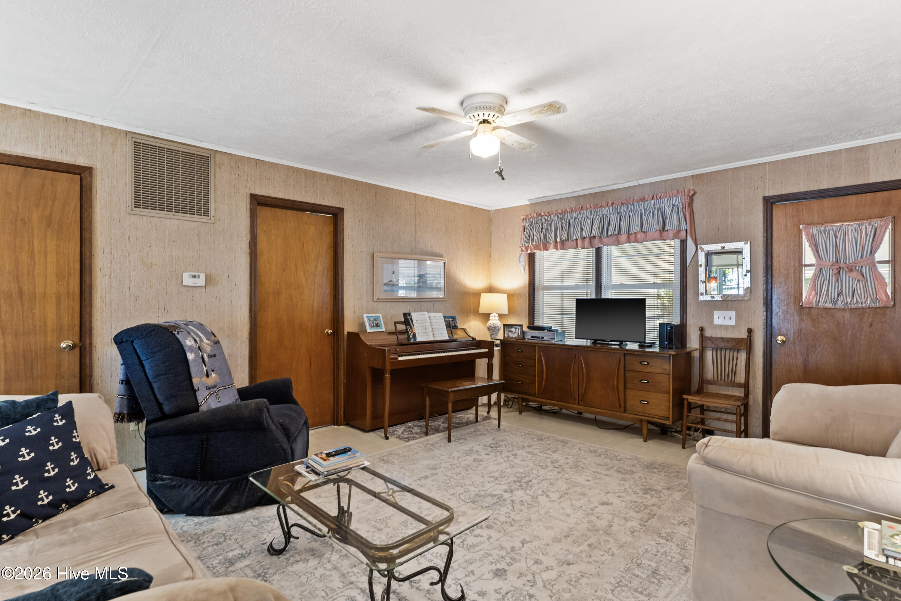 123 Clinton Road Property Photo 38